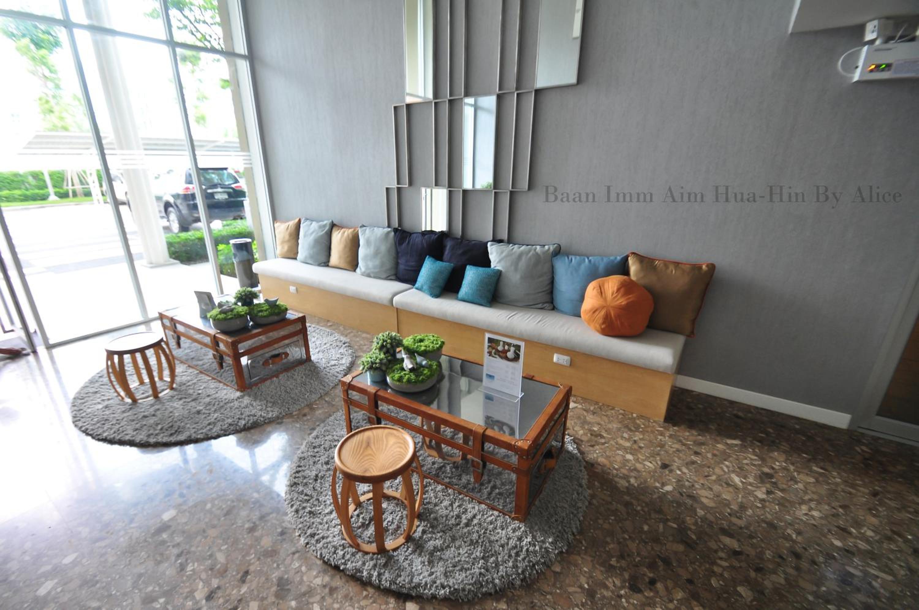 Apartment with Garden View - Photo 9