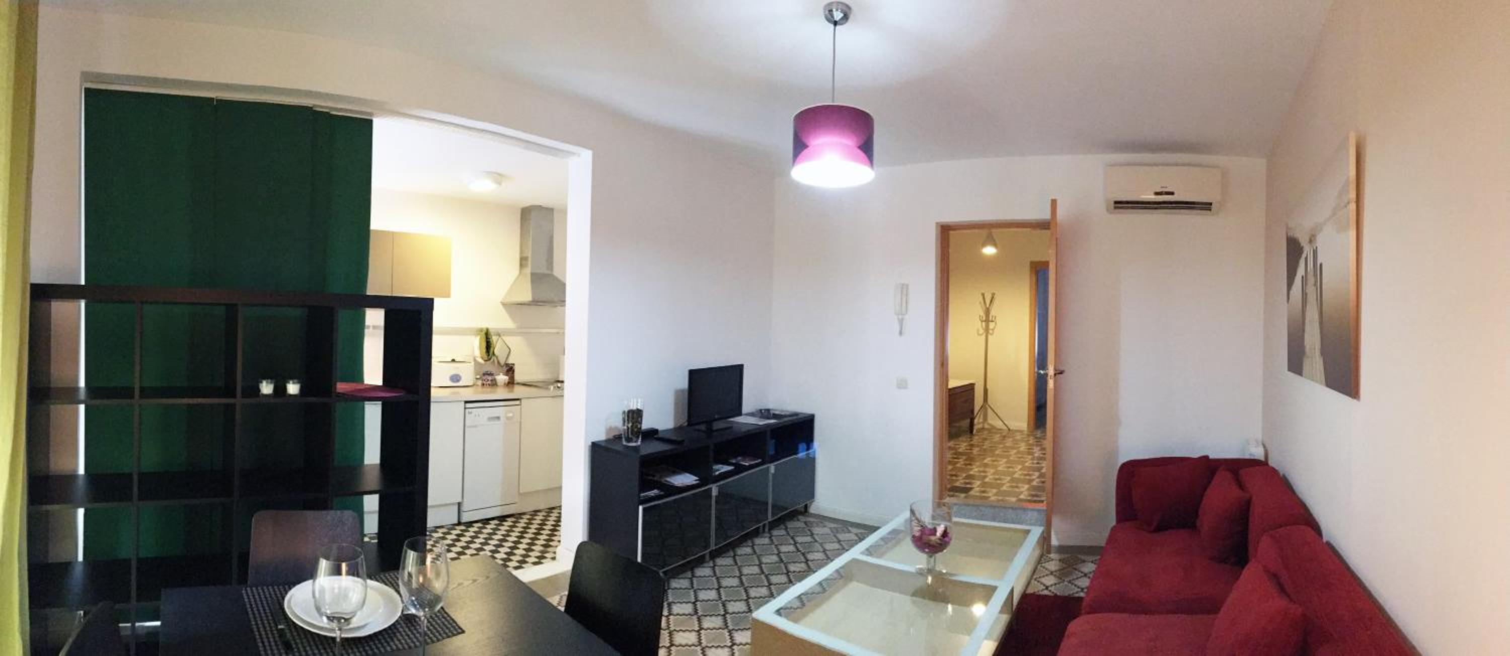 Apartment with Balcony photo 2