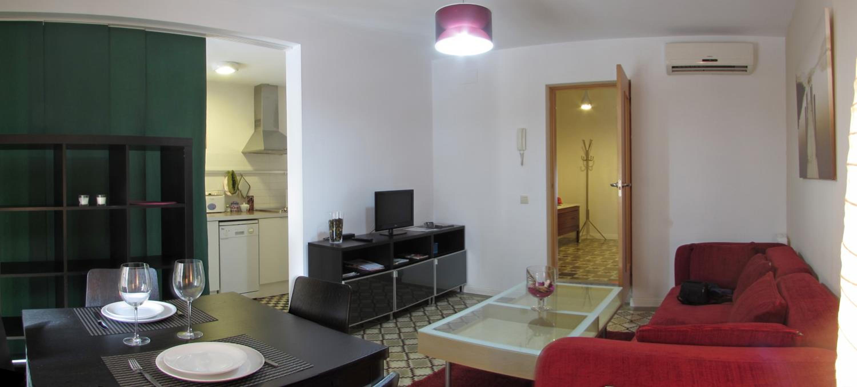 Apartamento con Balcón