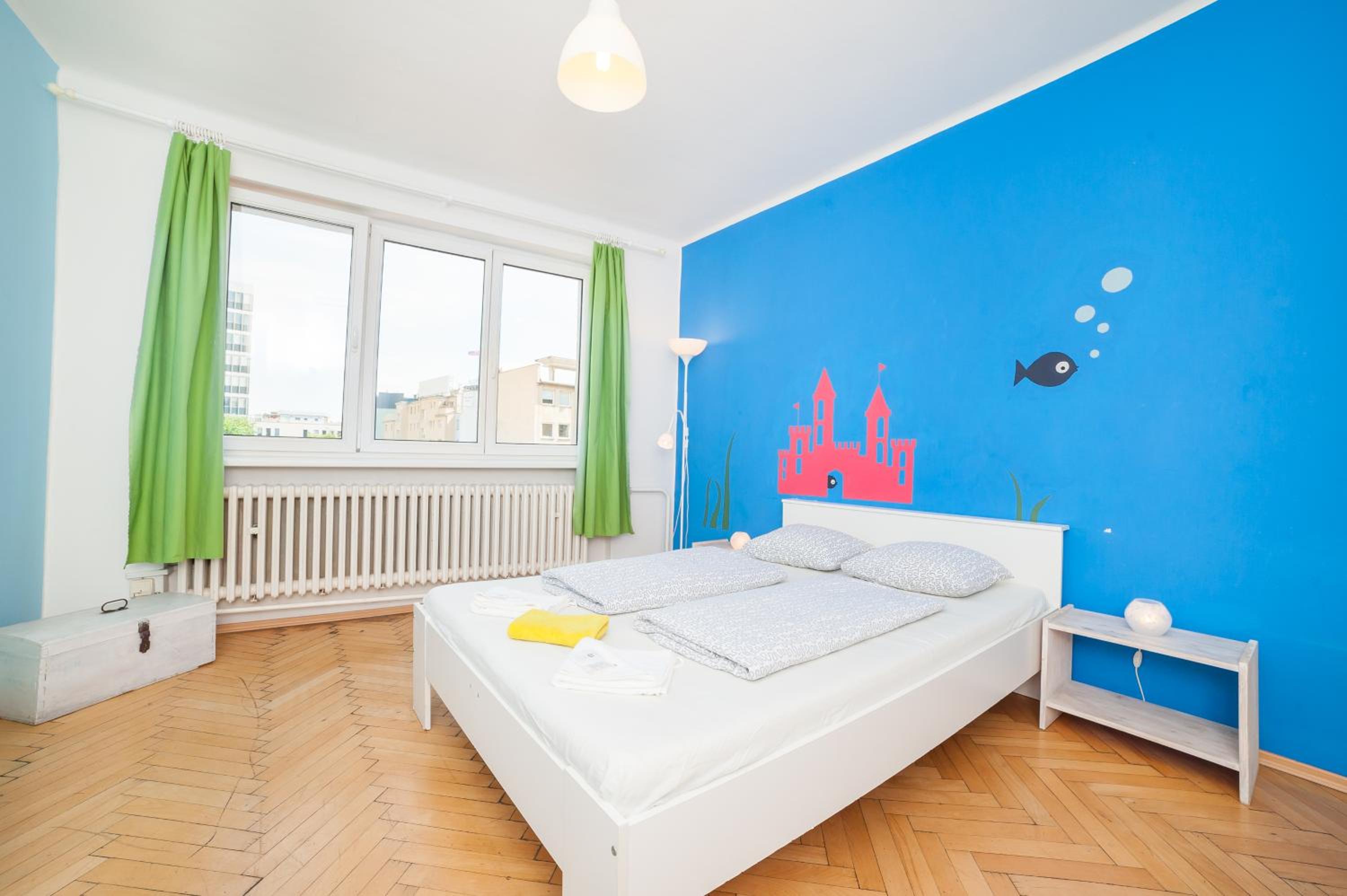 Double Room with Private Bathroom - Photo 2