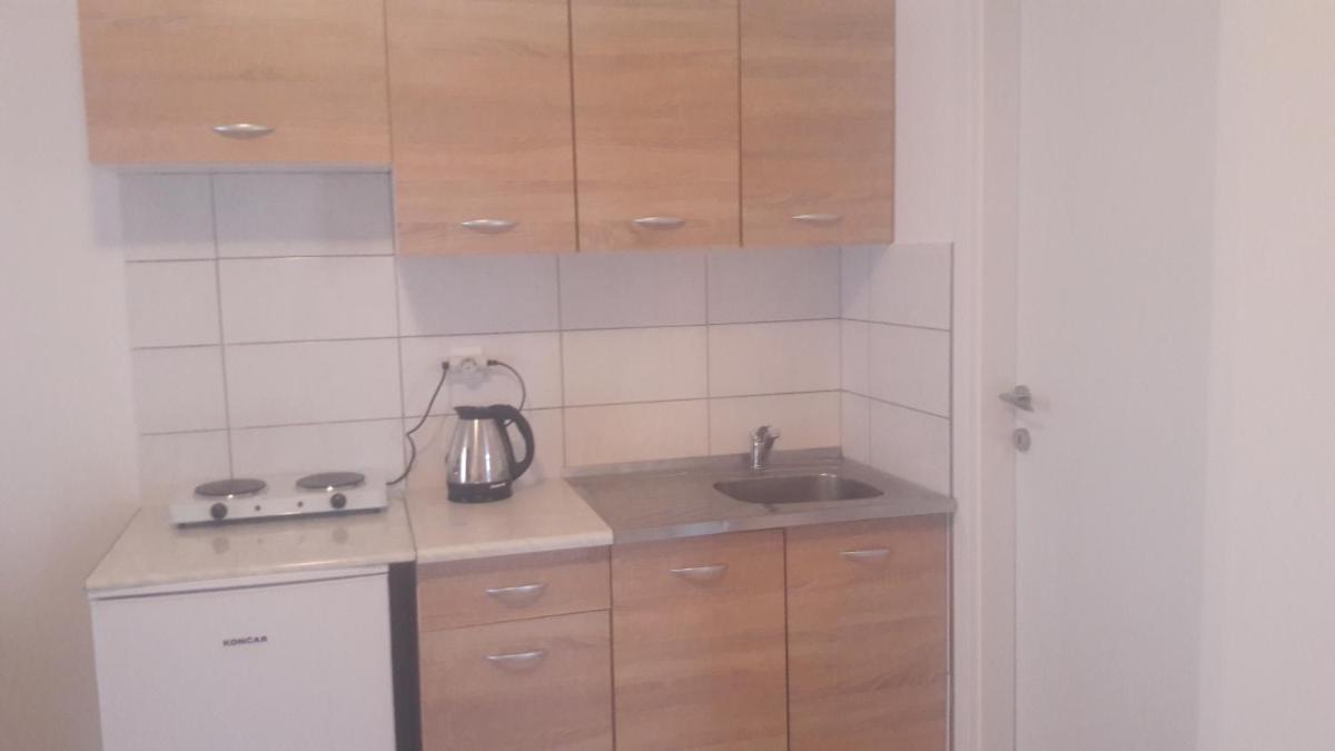 Studio Apartment photo 3