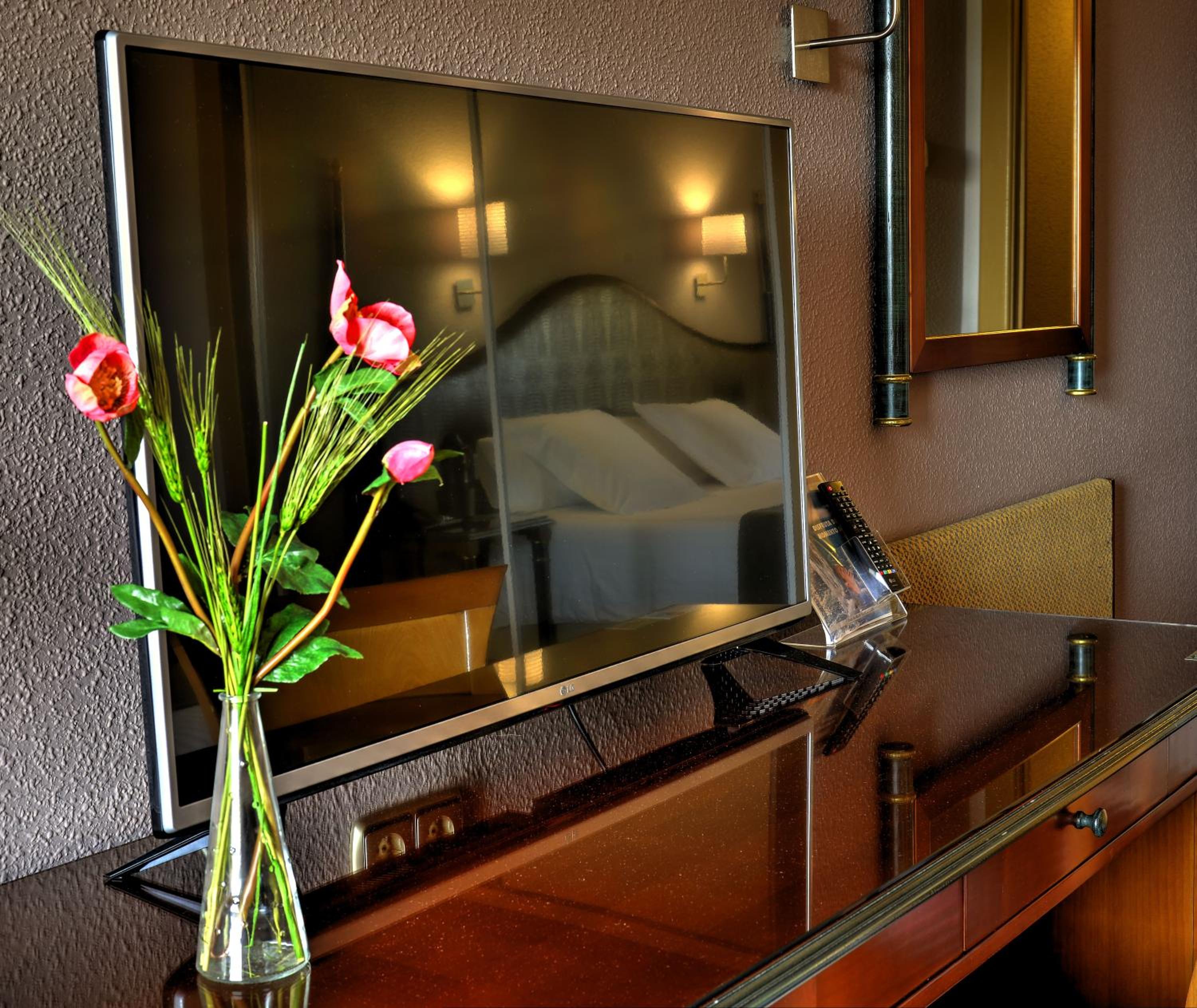 Twin Room - Photo 7