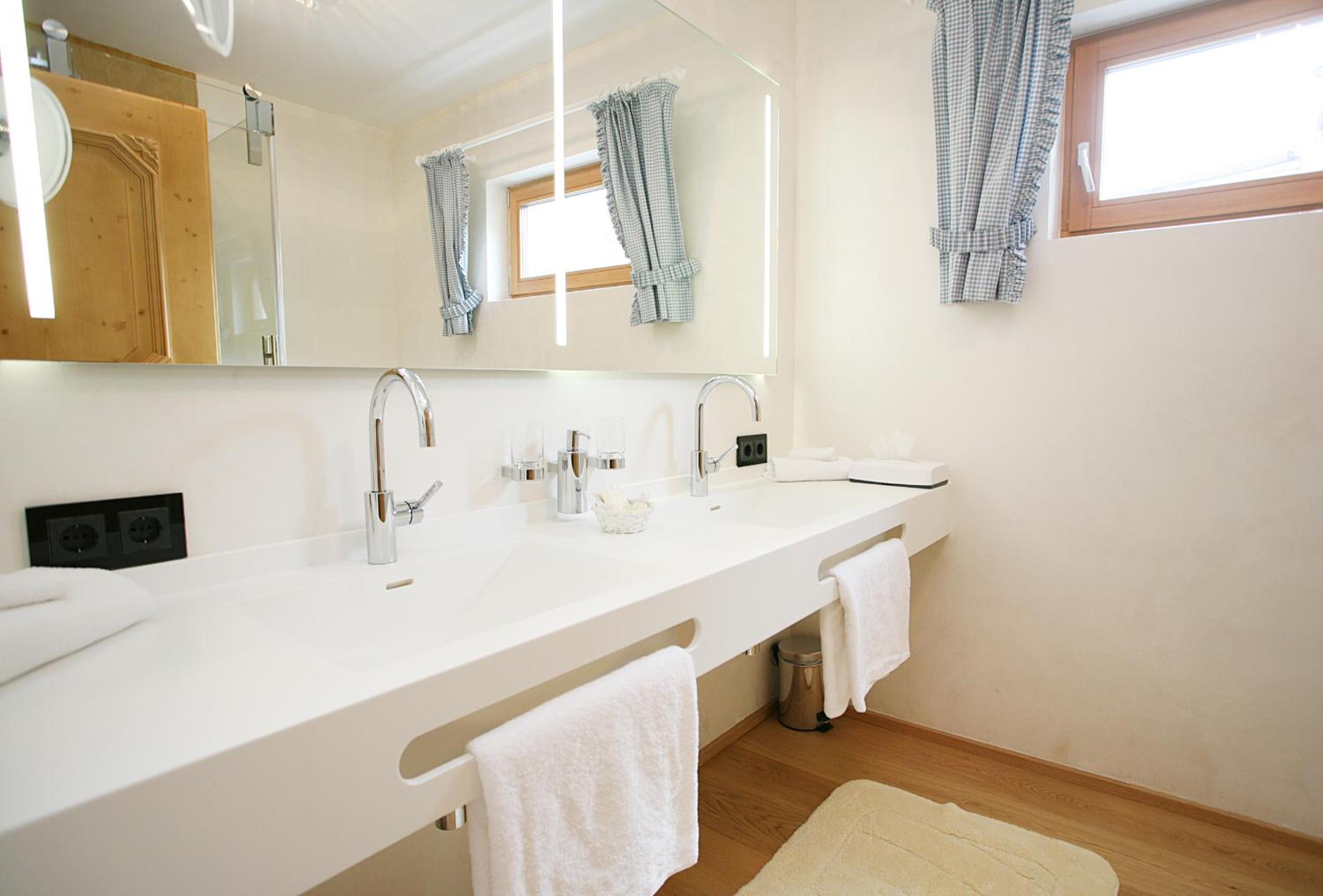 Double Room - Photo 2