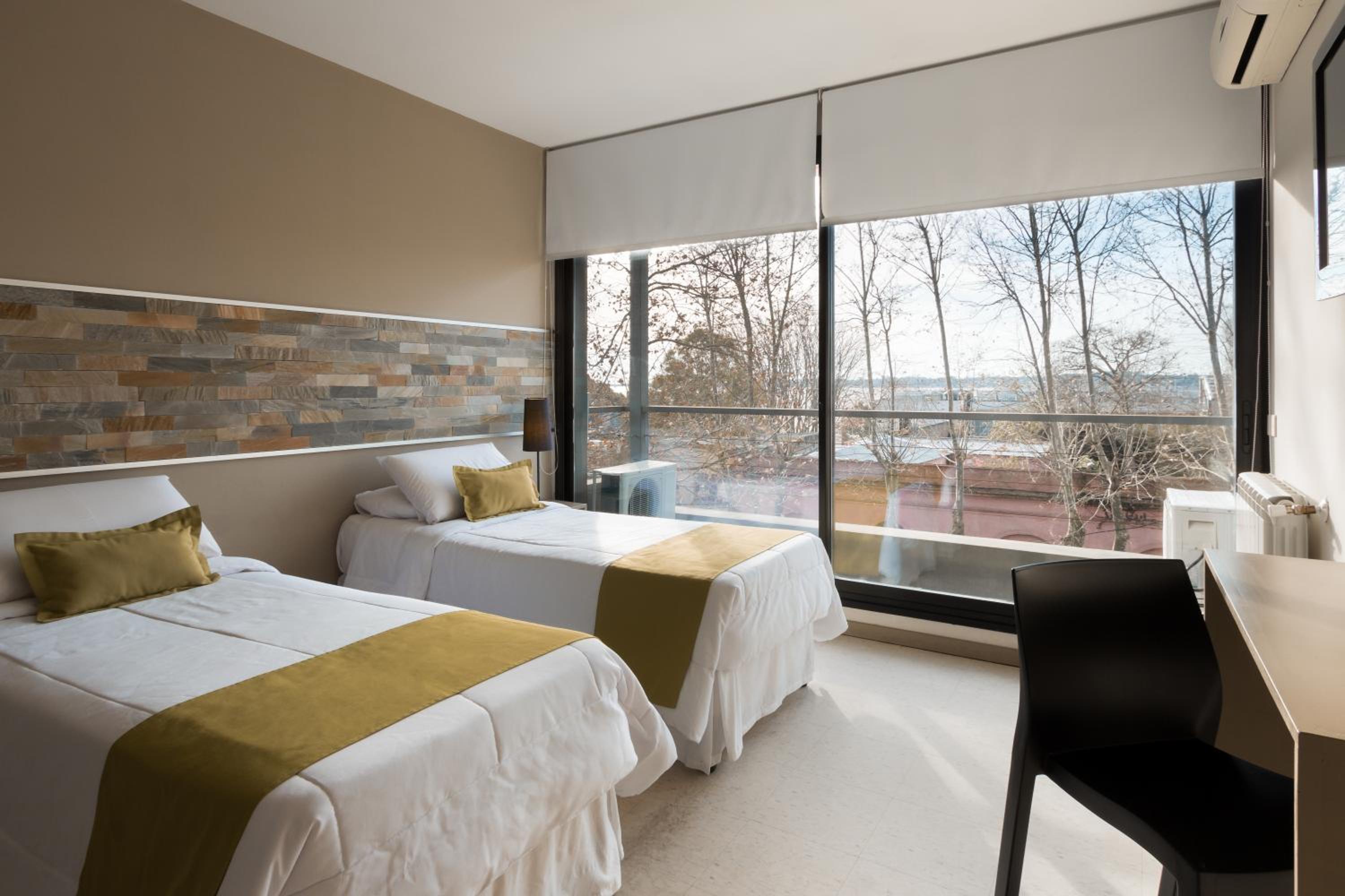 Superior Double Room with Private Bathroom photo 2