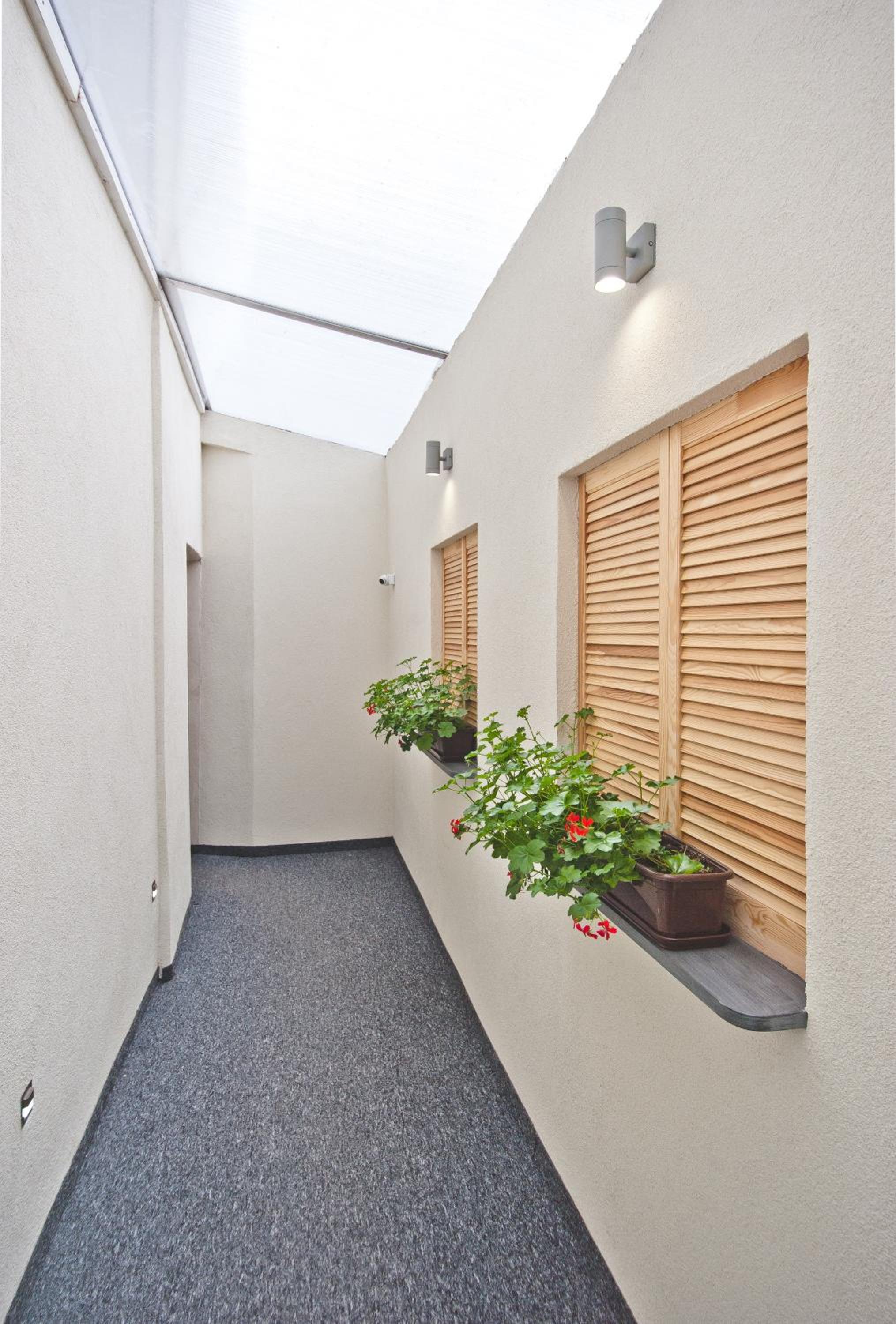 Family Room with Balcony - Photo 31