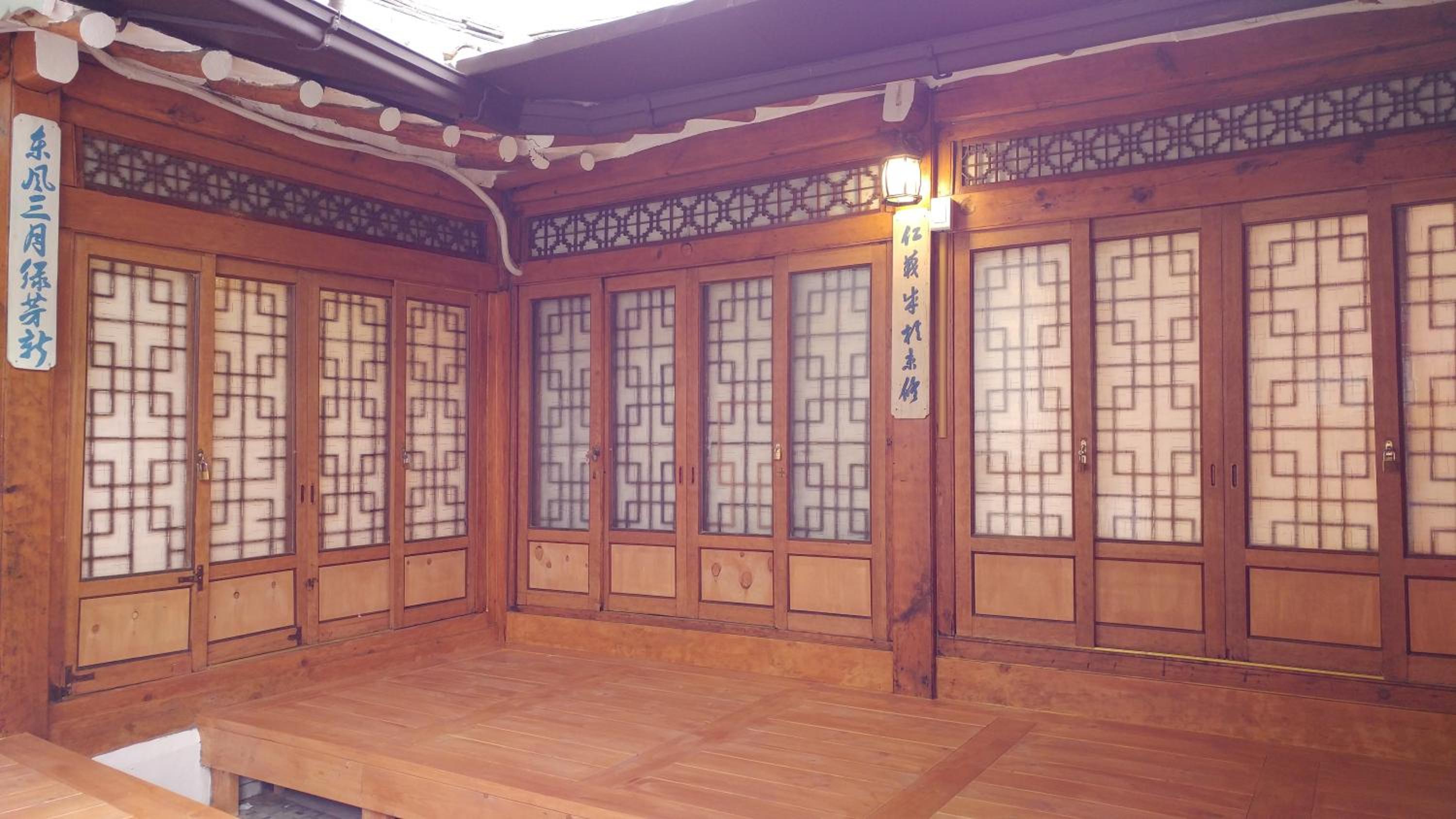 Quadruple Room with Private Bathroom - Photo 8