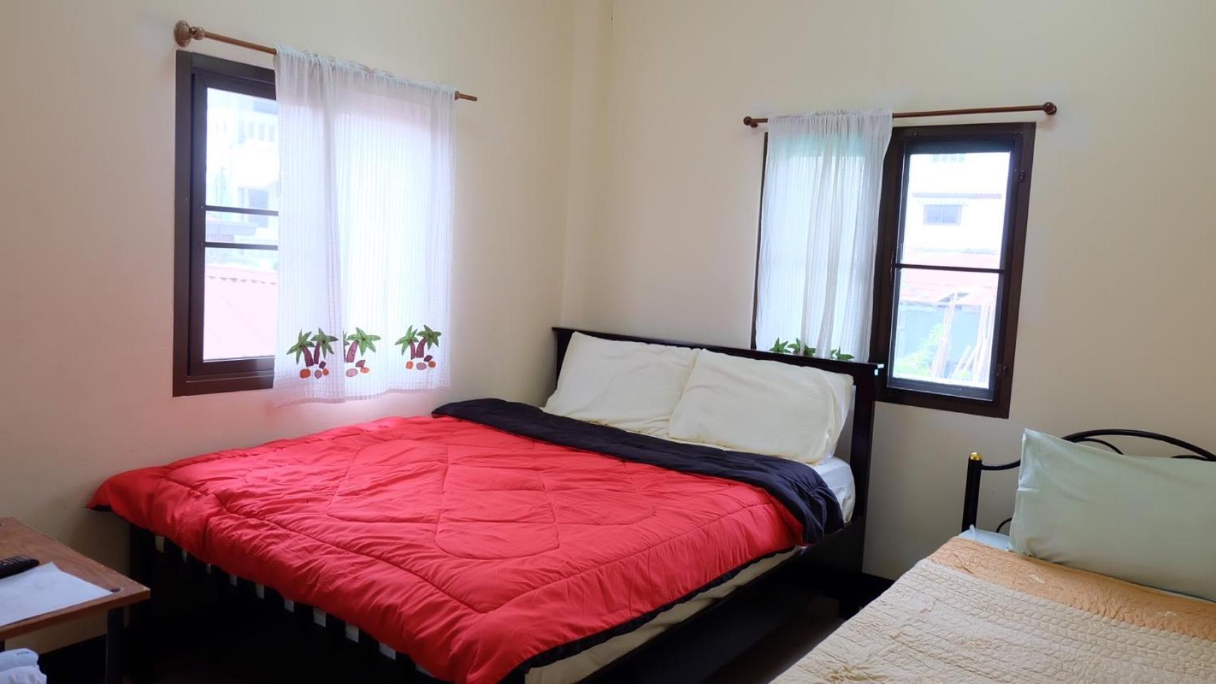Budget Double Room - Photo 1