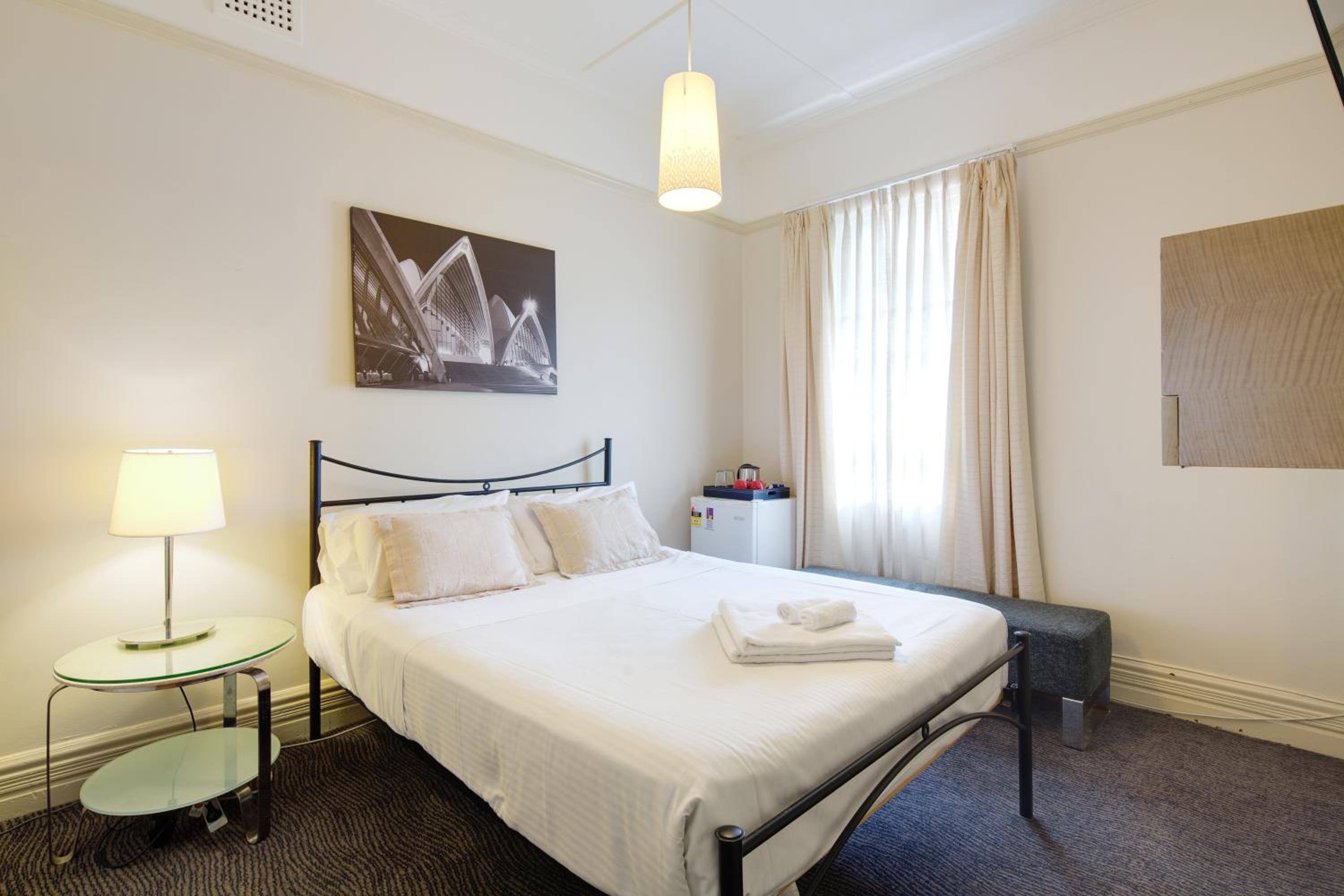 Queen Room with Private Bathroom