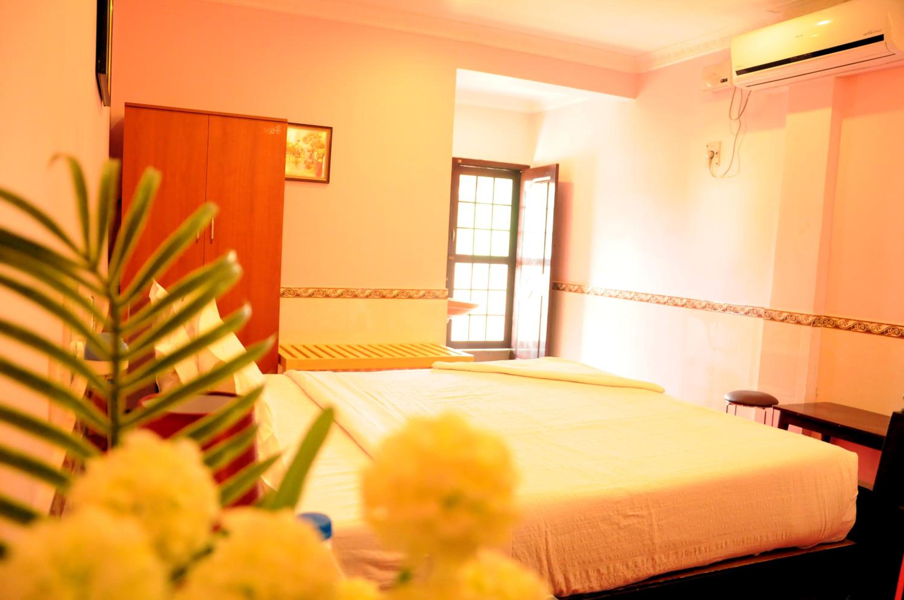 Deluxe Double Room - Photo 11