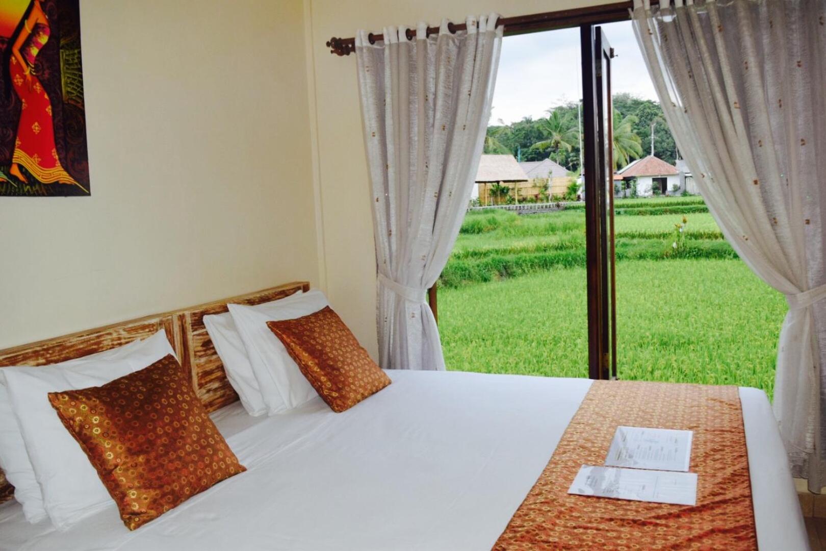 Deluxe Single Room with Balcony photo 1