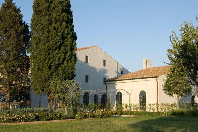 Villa photo 3