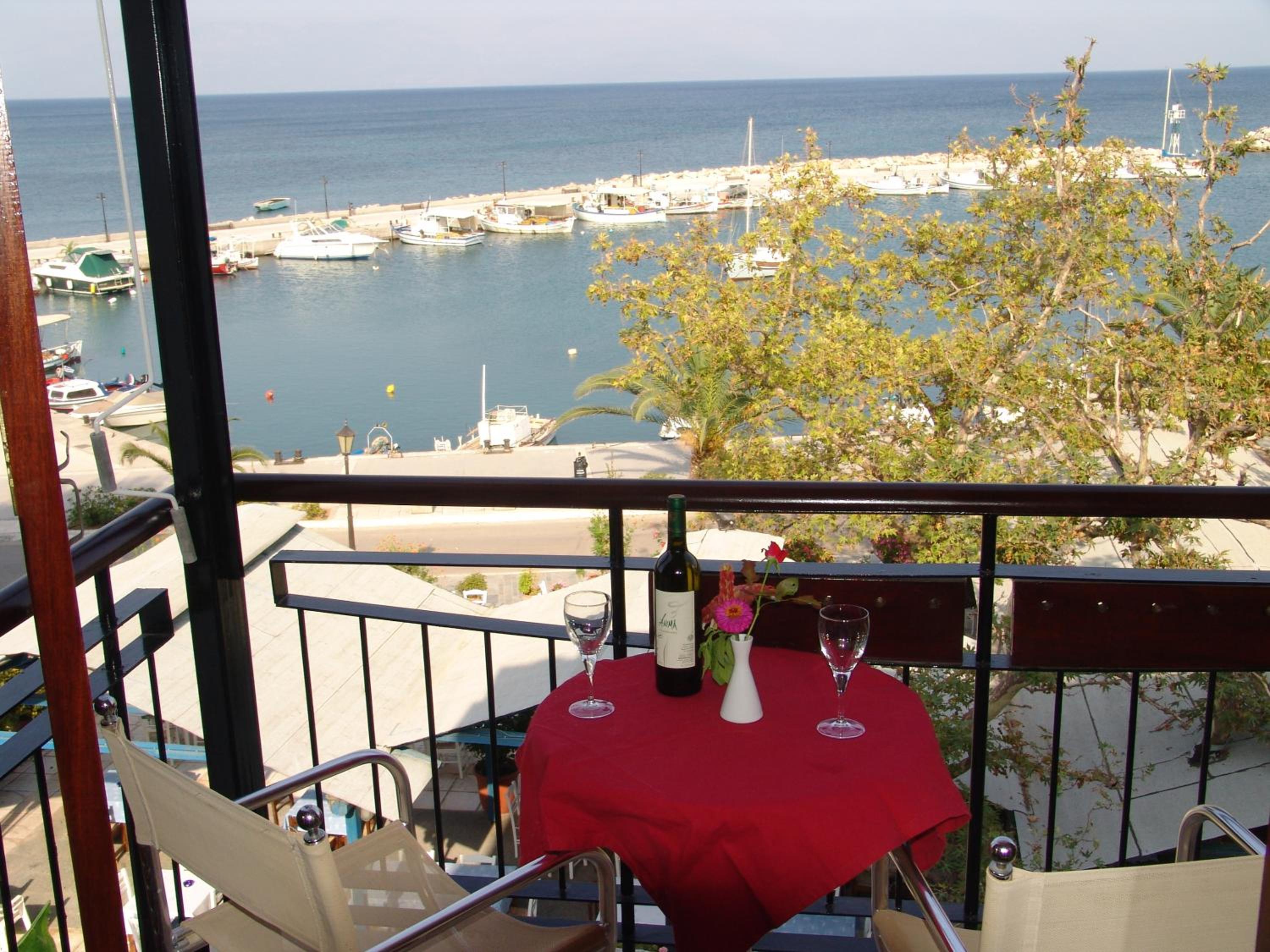 Triple Room with Sea View - Photo 15