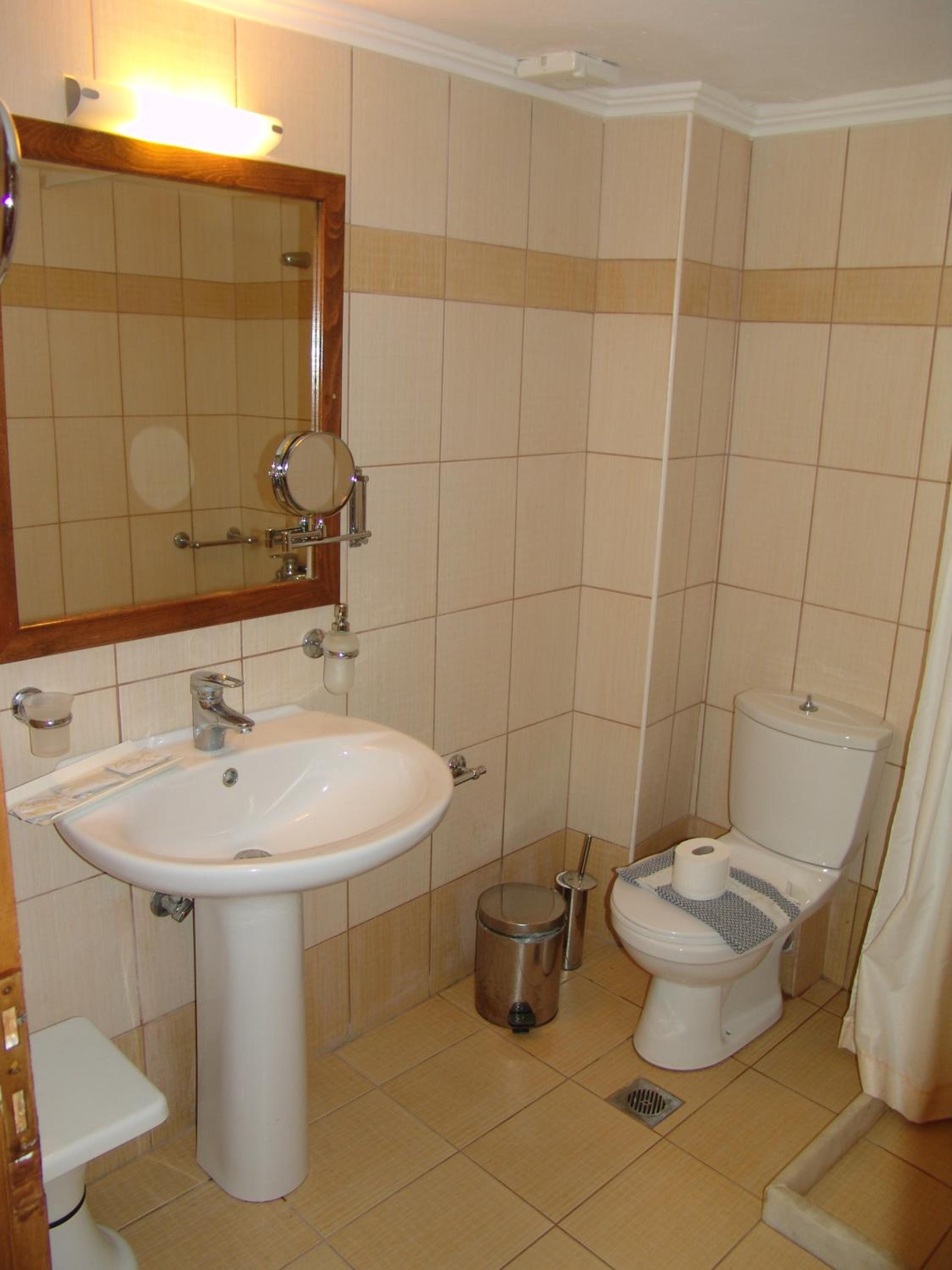 Twin Room with Sea View - Photo 5