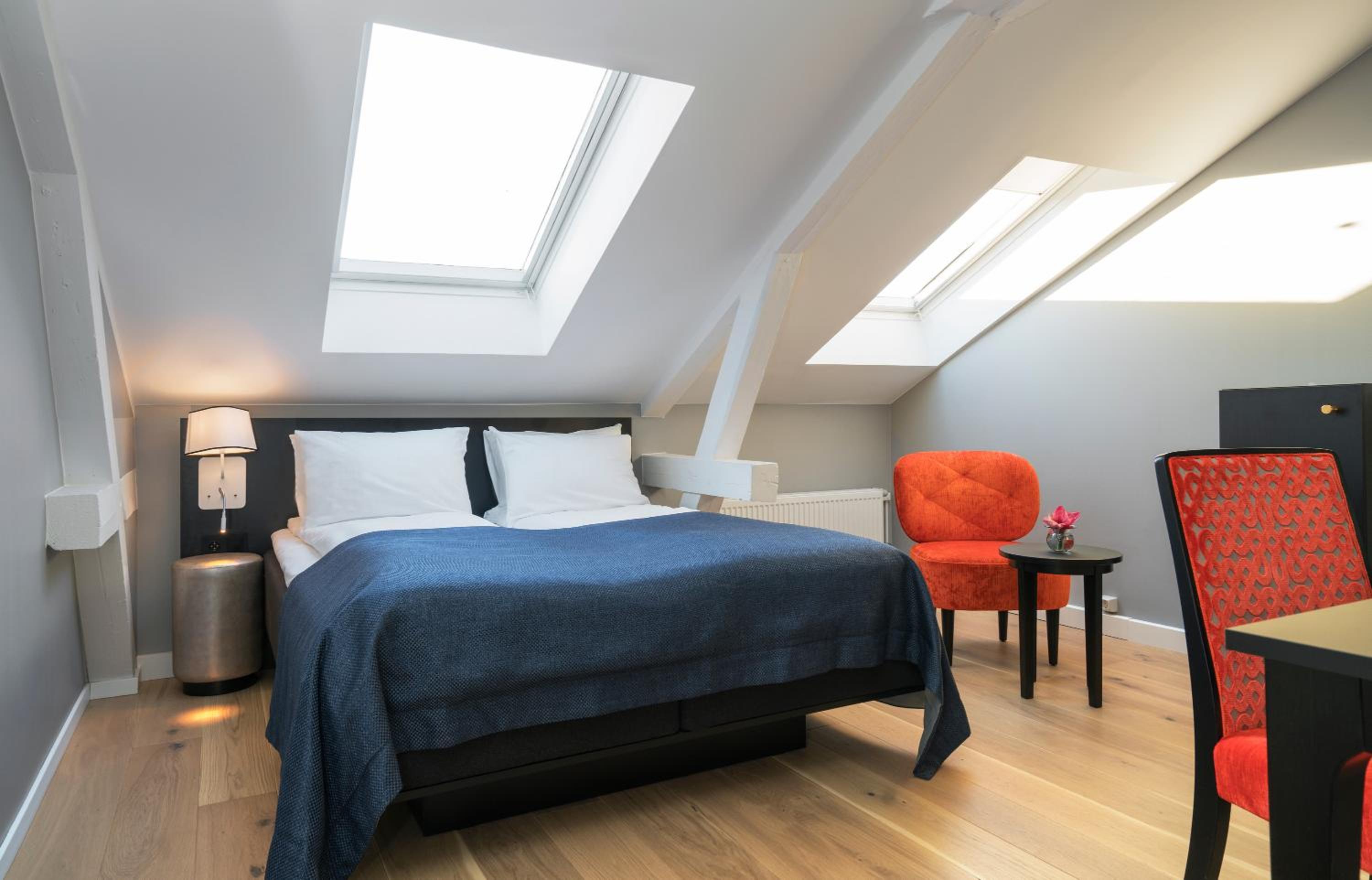 Standard Double Room - Photo 5