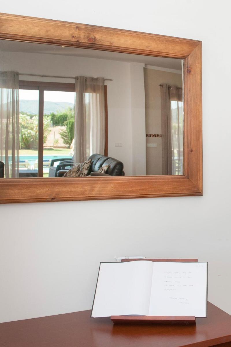 Three-Bedroom Villa photo 2