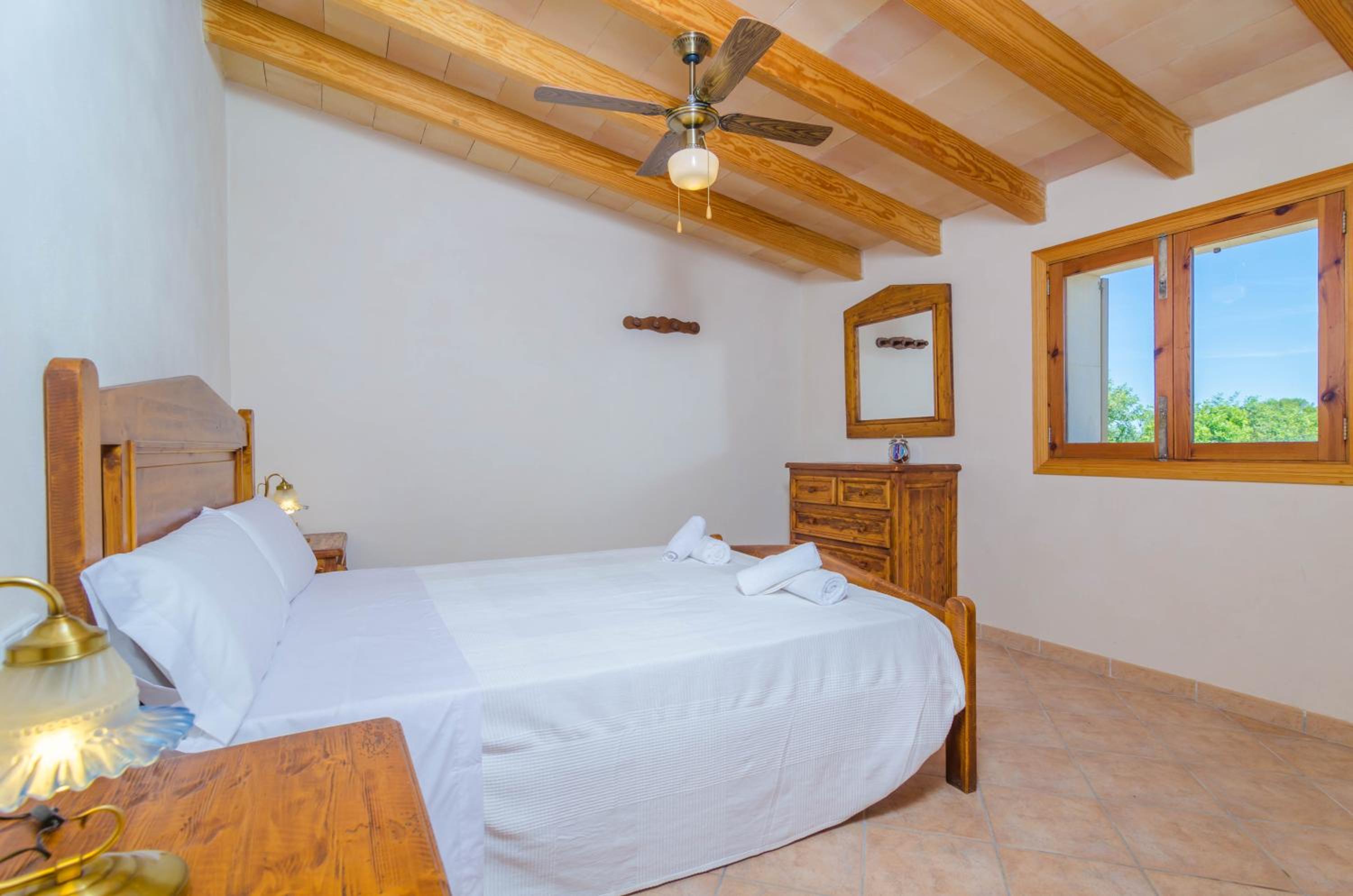 Villa de Tres Habitaciones
