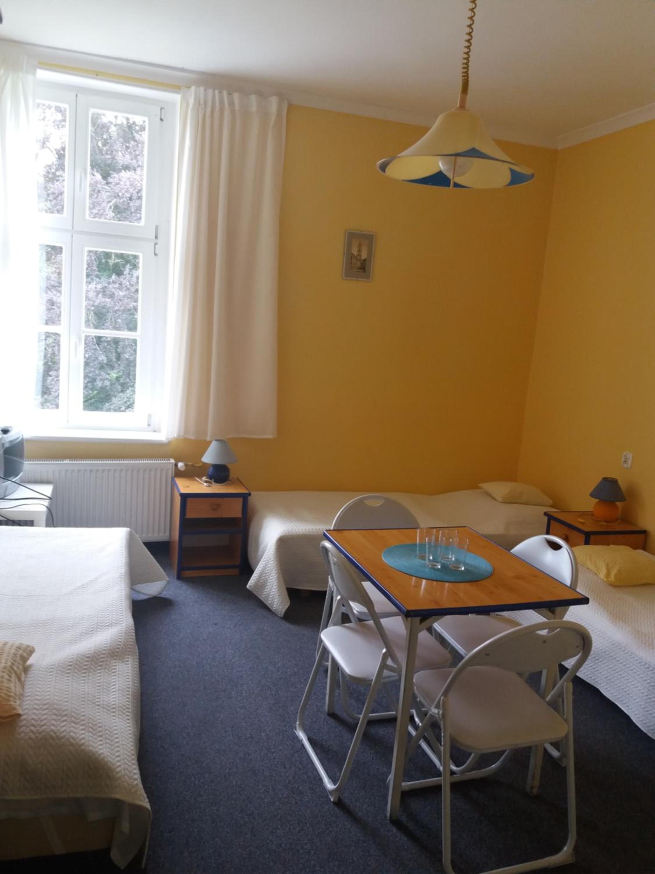 Quadruple Room - Photo 13