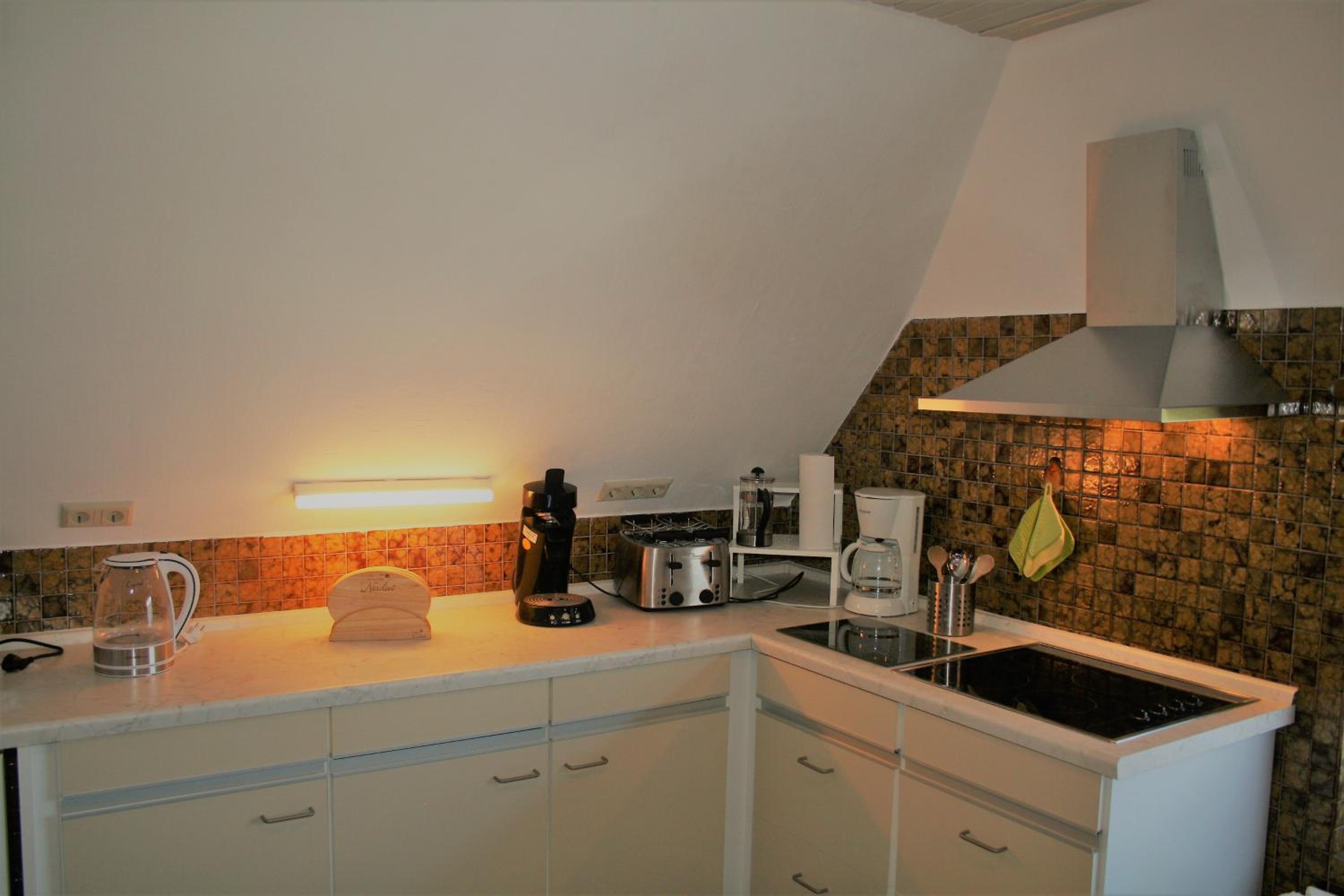 Three-Bedroom Apartment - Photo 5