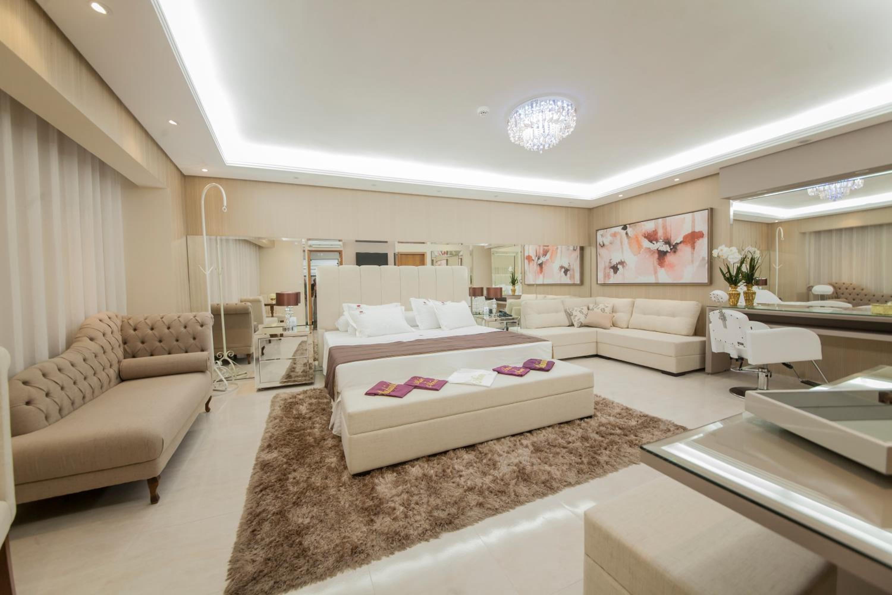 King Suite with Spa Bath