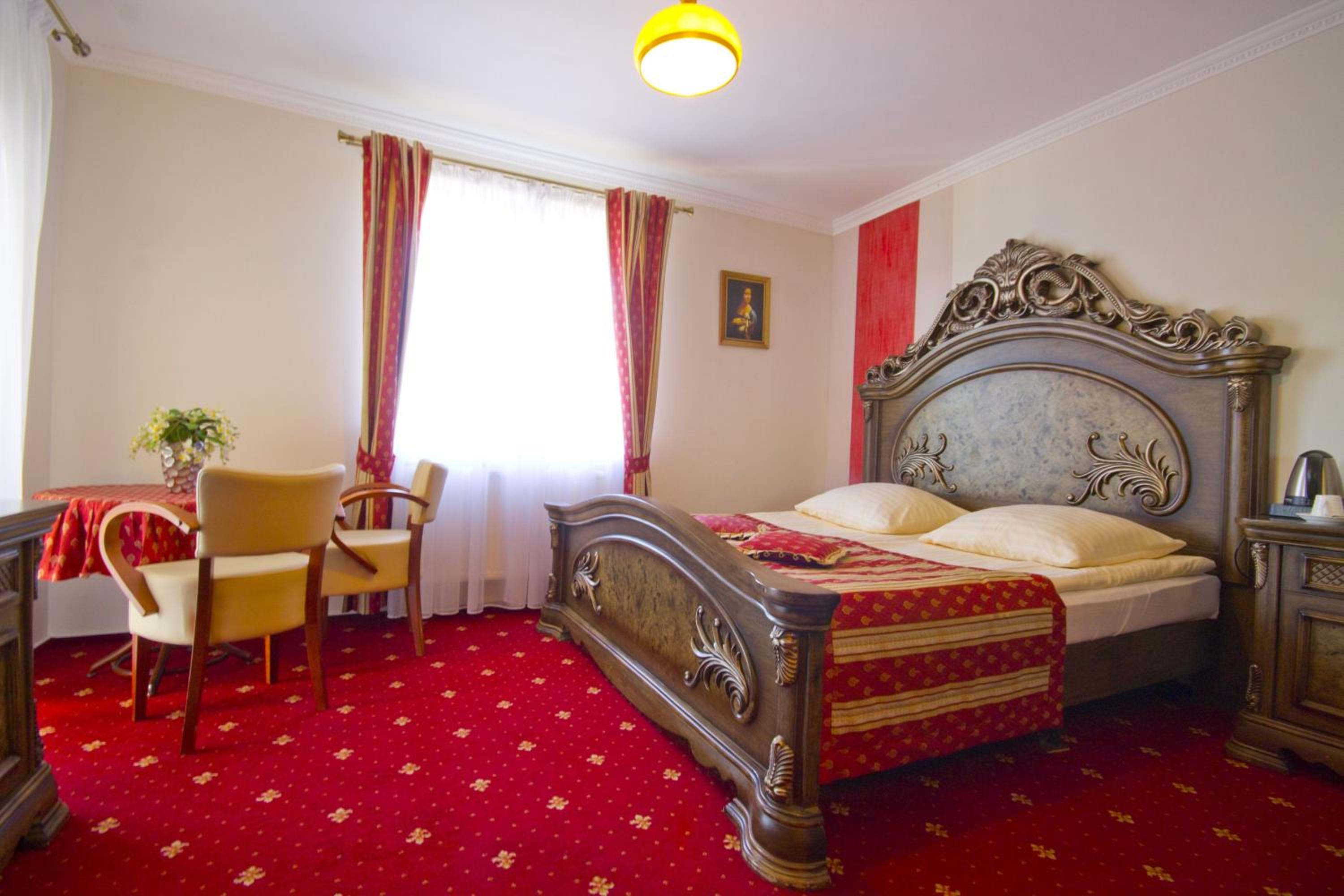 Deluxe Double or Twin Room with Balcony