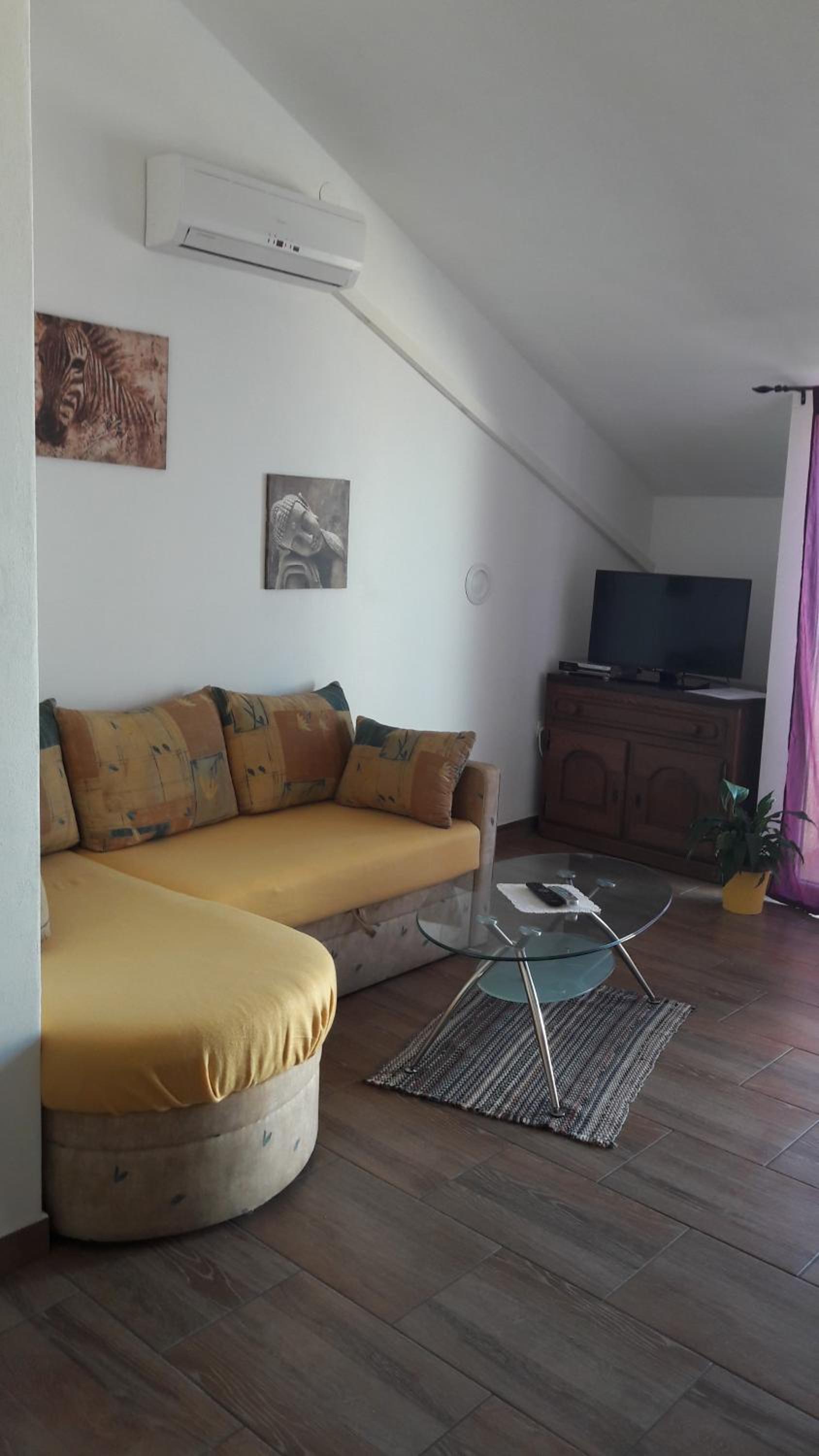 Studio Apartment with Sea View