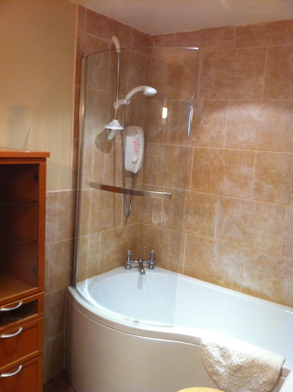 Double Room with Shared Bathroom photo 3