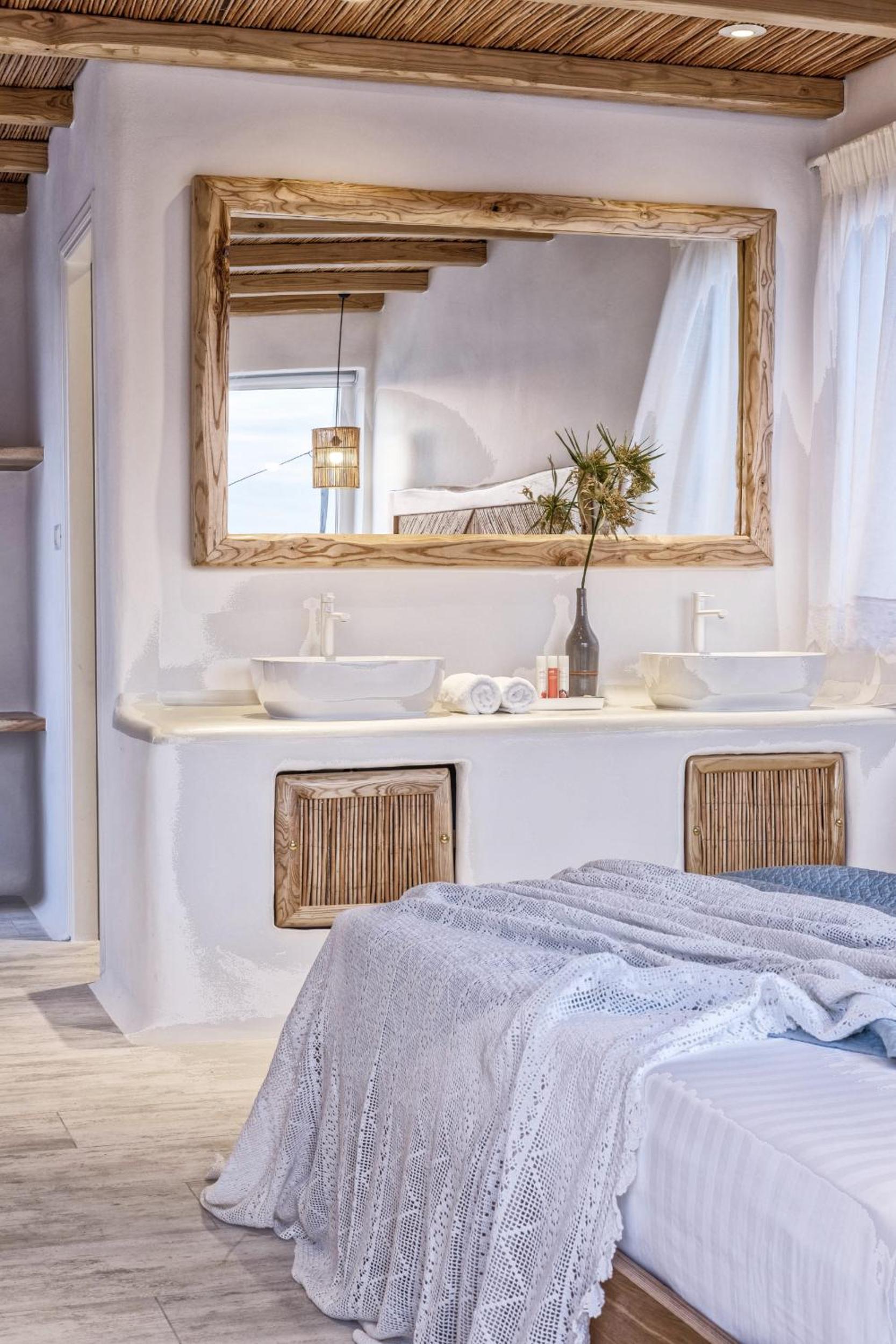 Deluxe Double Room with Sea View