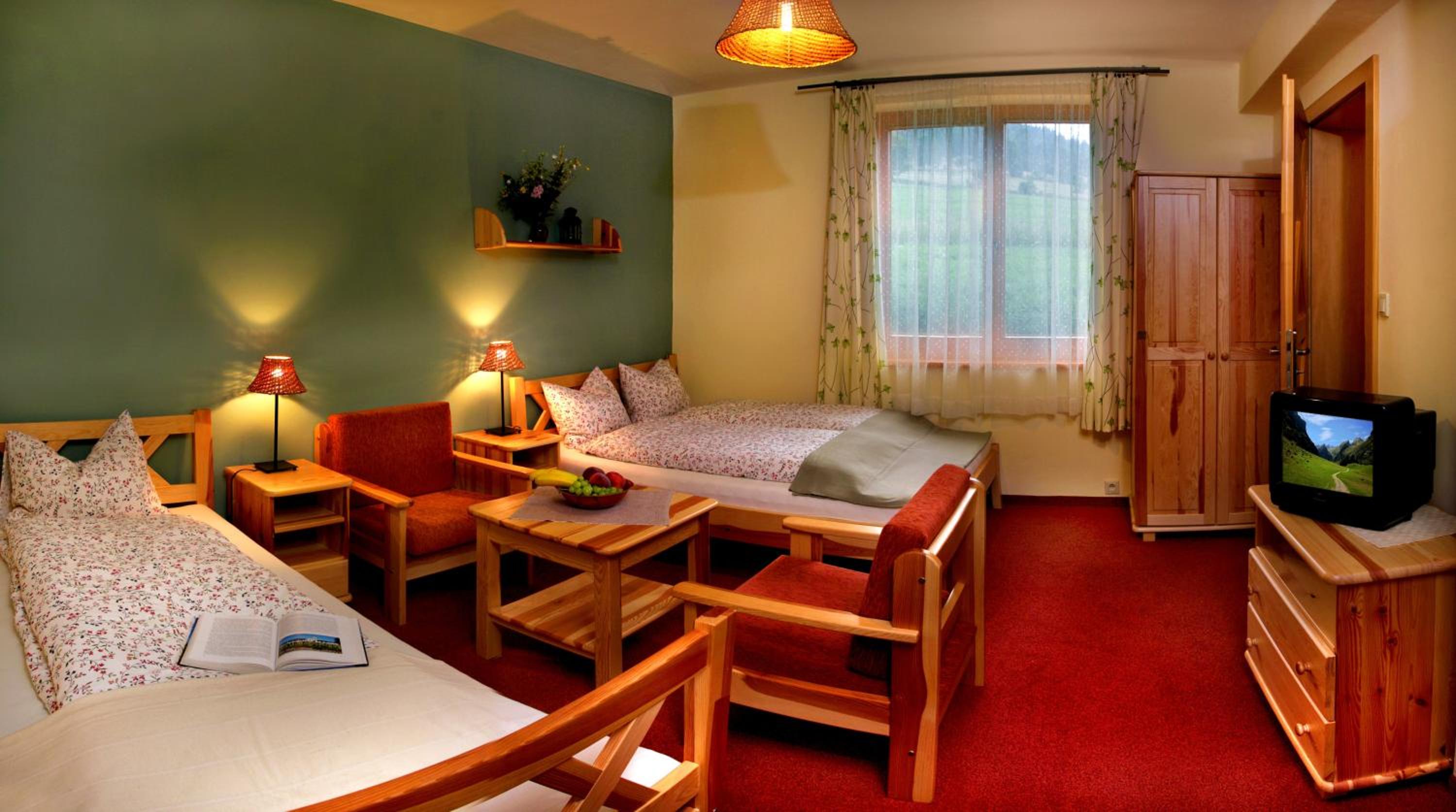 Triple Room photo 2