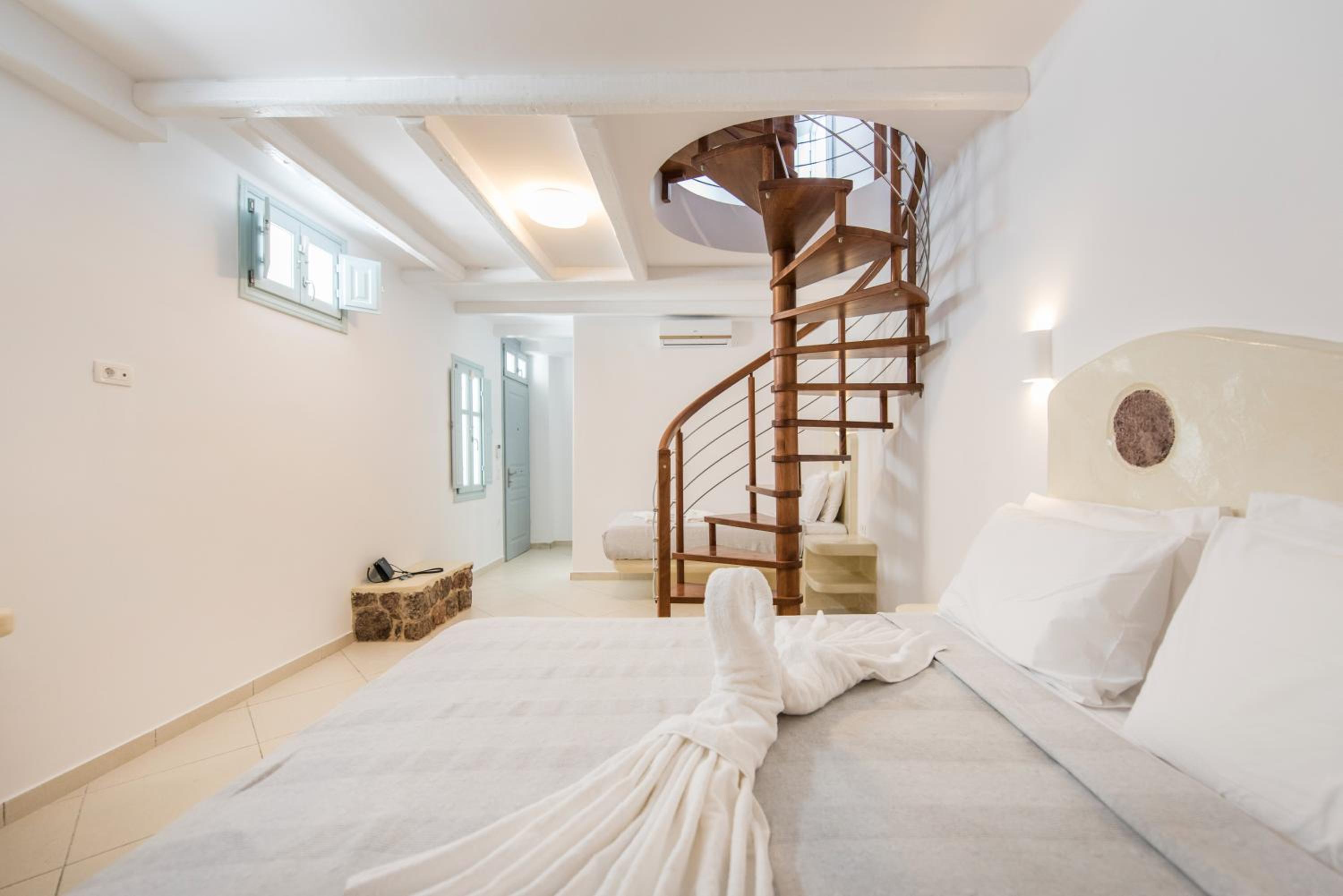 Four-Bedroom Villa with Private Pool - Anafi - Photo 30