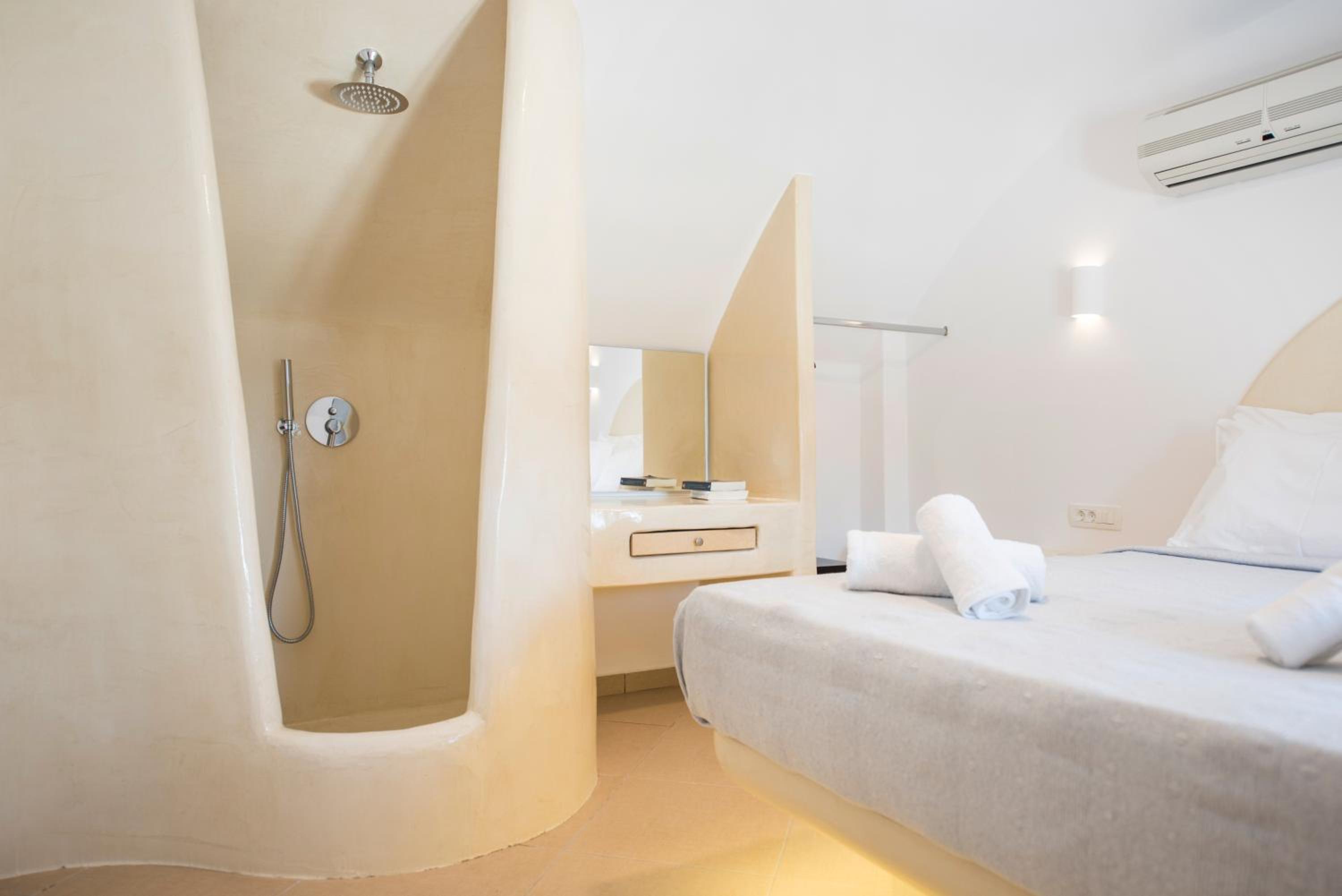 Four-Bedroom Villa with Private Pool - Anafi - Photo 10