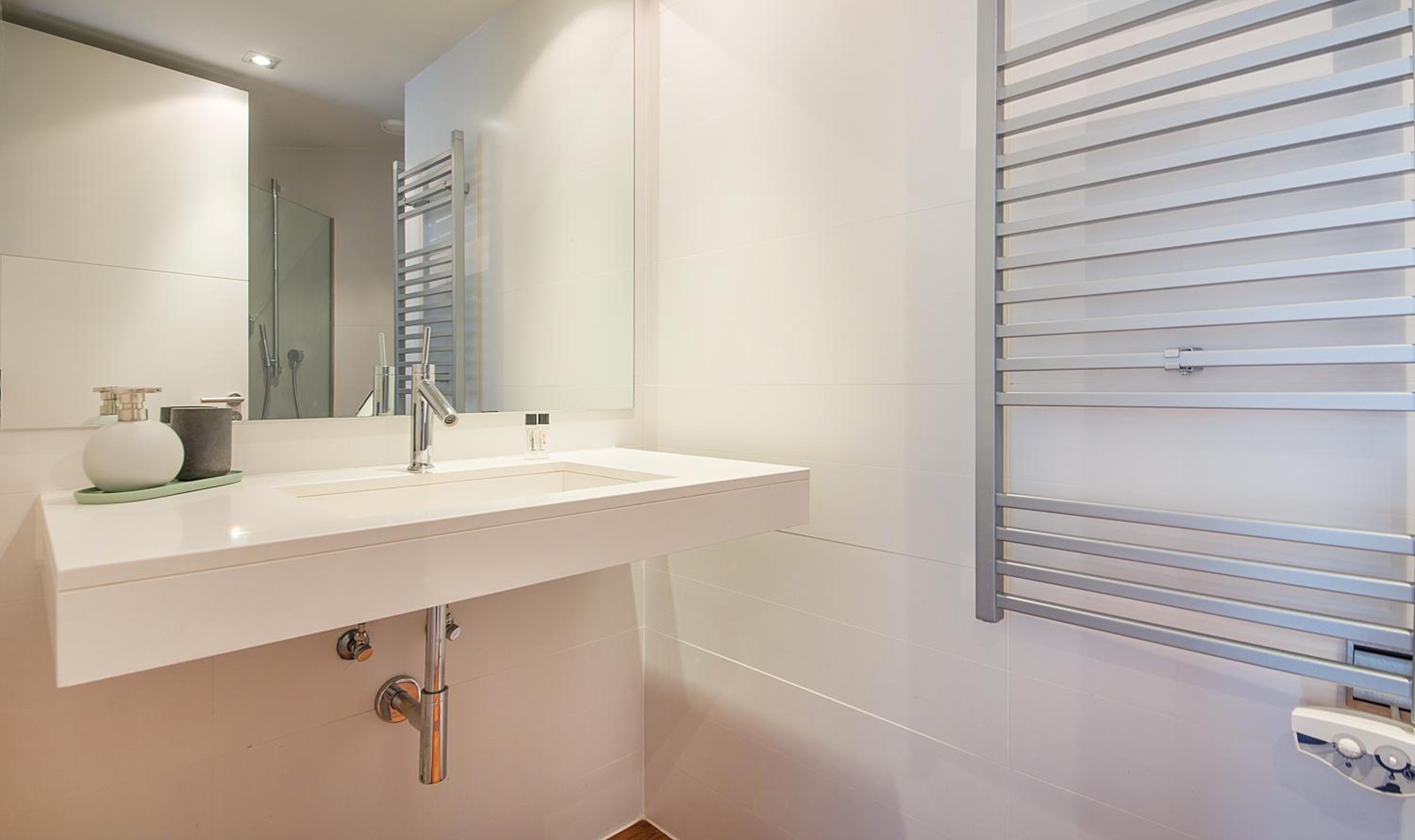 Superior Two-Bedroom Apartment - Paseo de Gracia 16 photo 3
