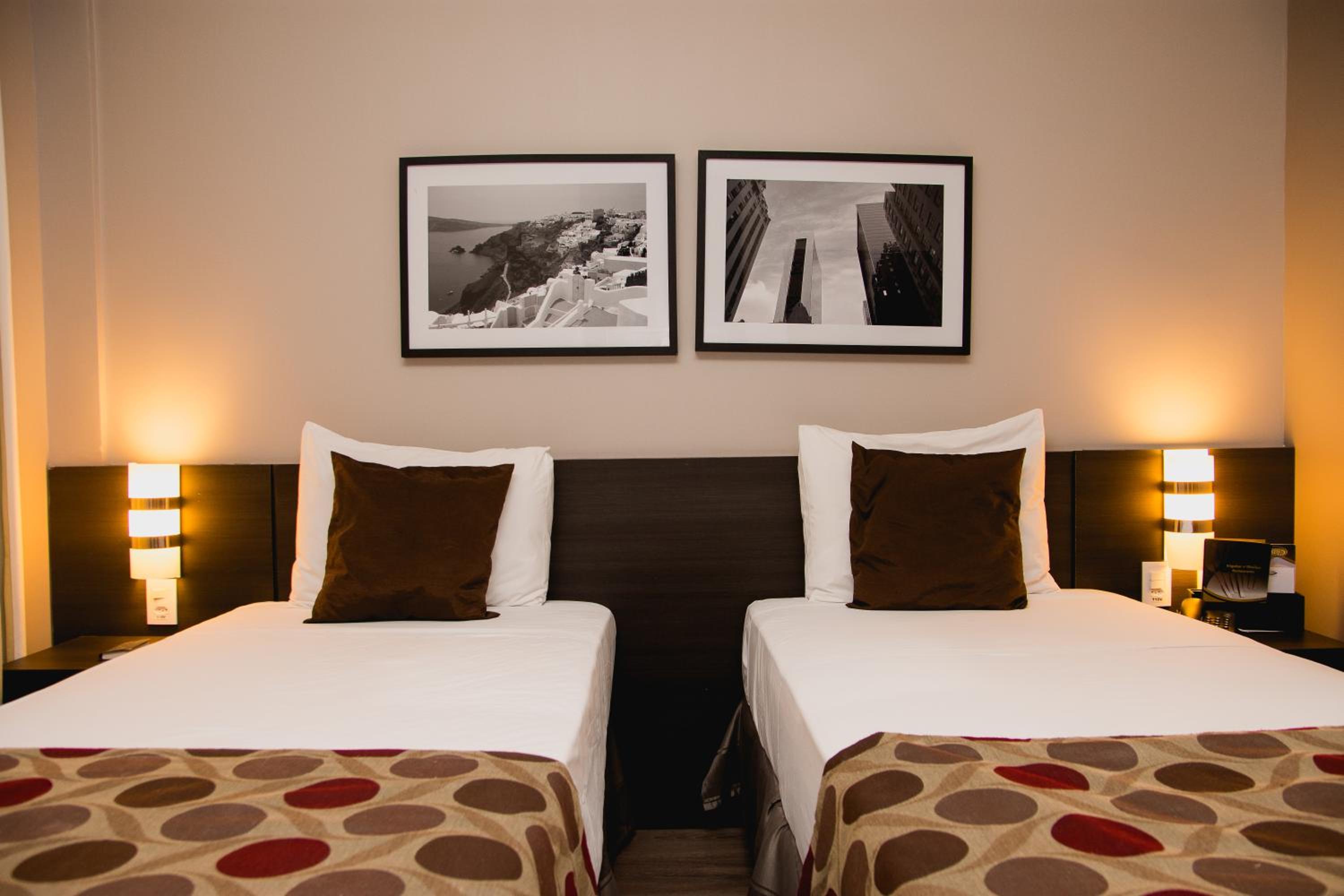 Superior Twin Room with City View