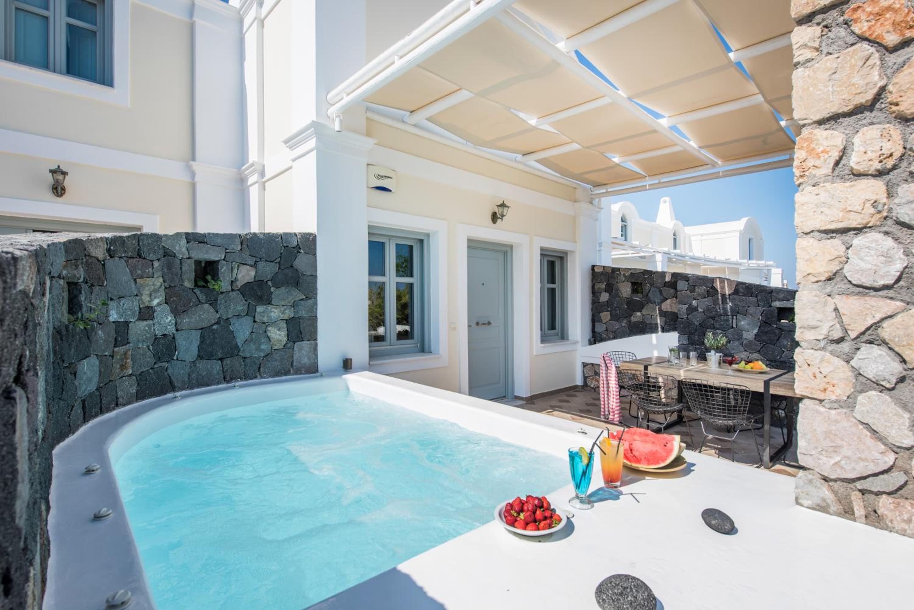 Three-Bedroom Villa with Outdoor Hot Tub - Calliste - Photo 26