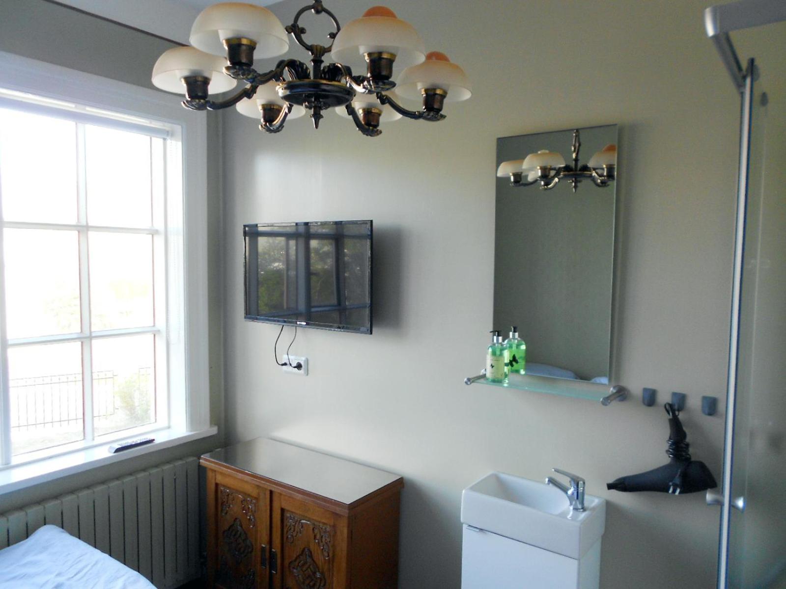 Single Room with Shower