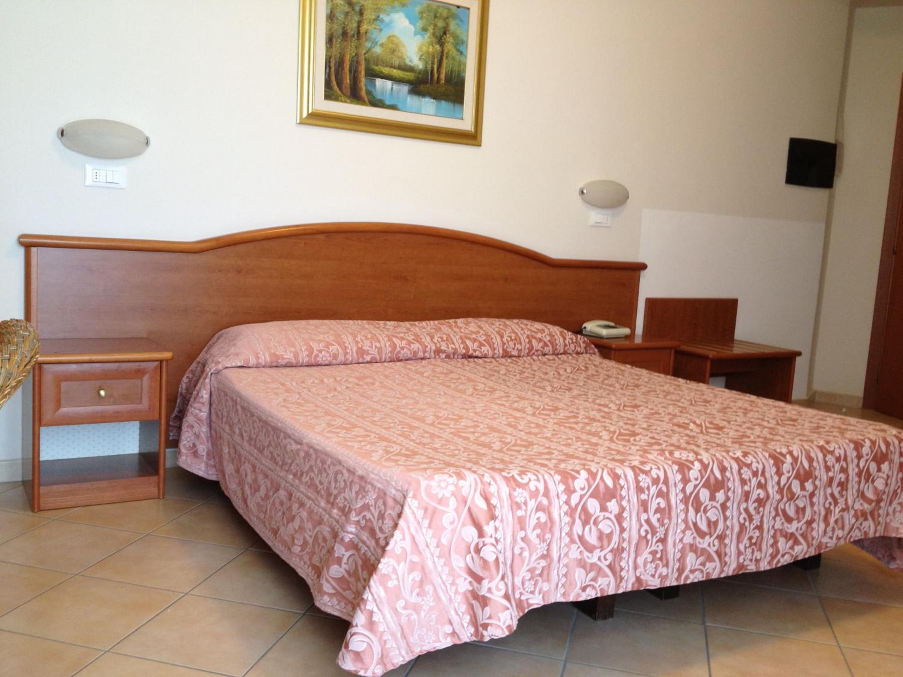 Single Room photo 1