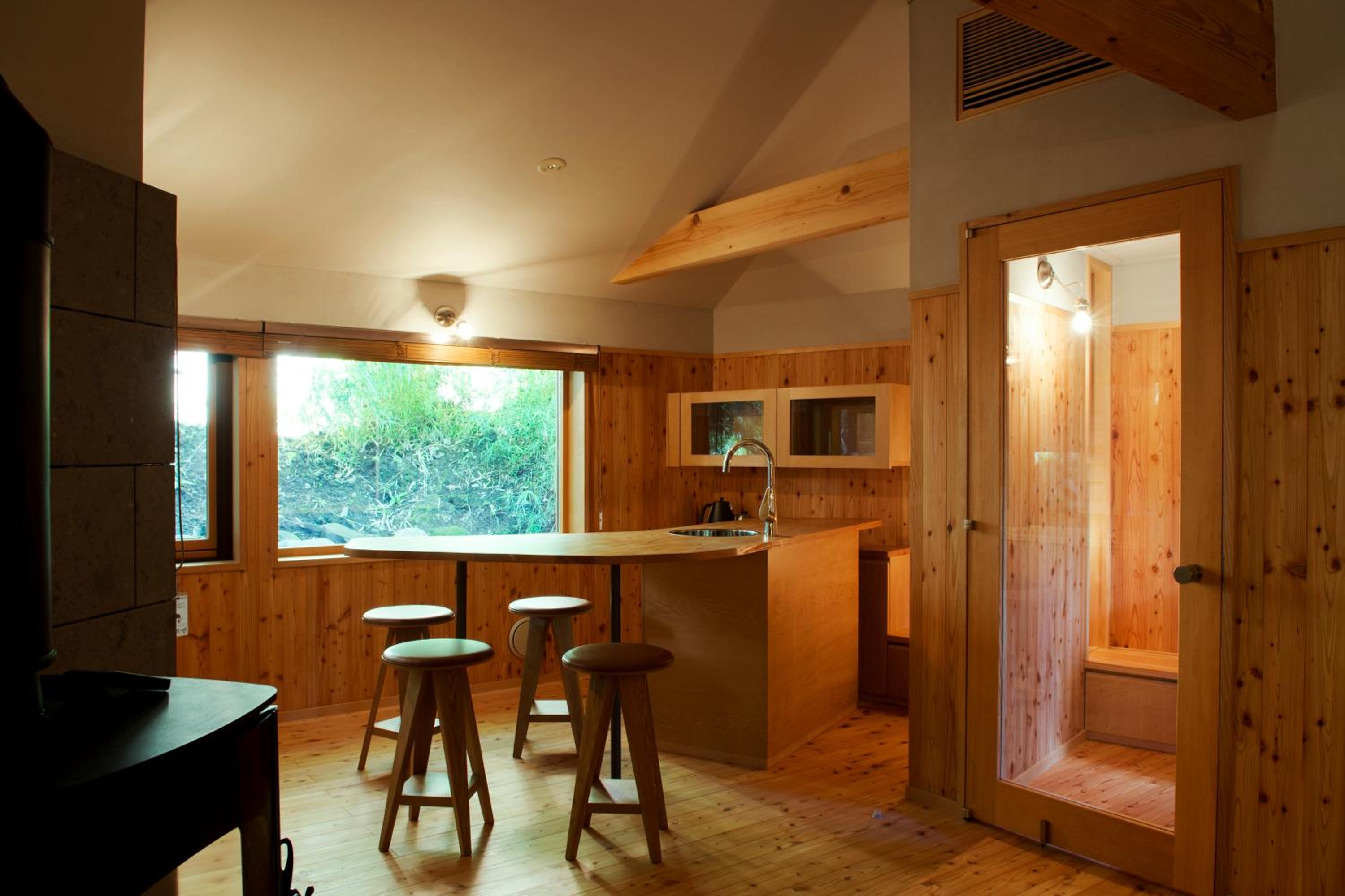 Private open-air hot spring Suite room [Yuragi] thumbnail 6
