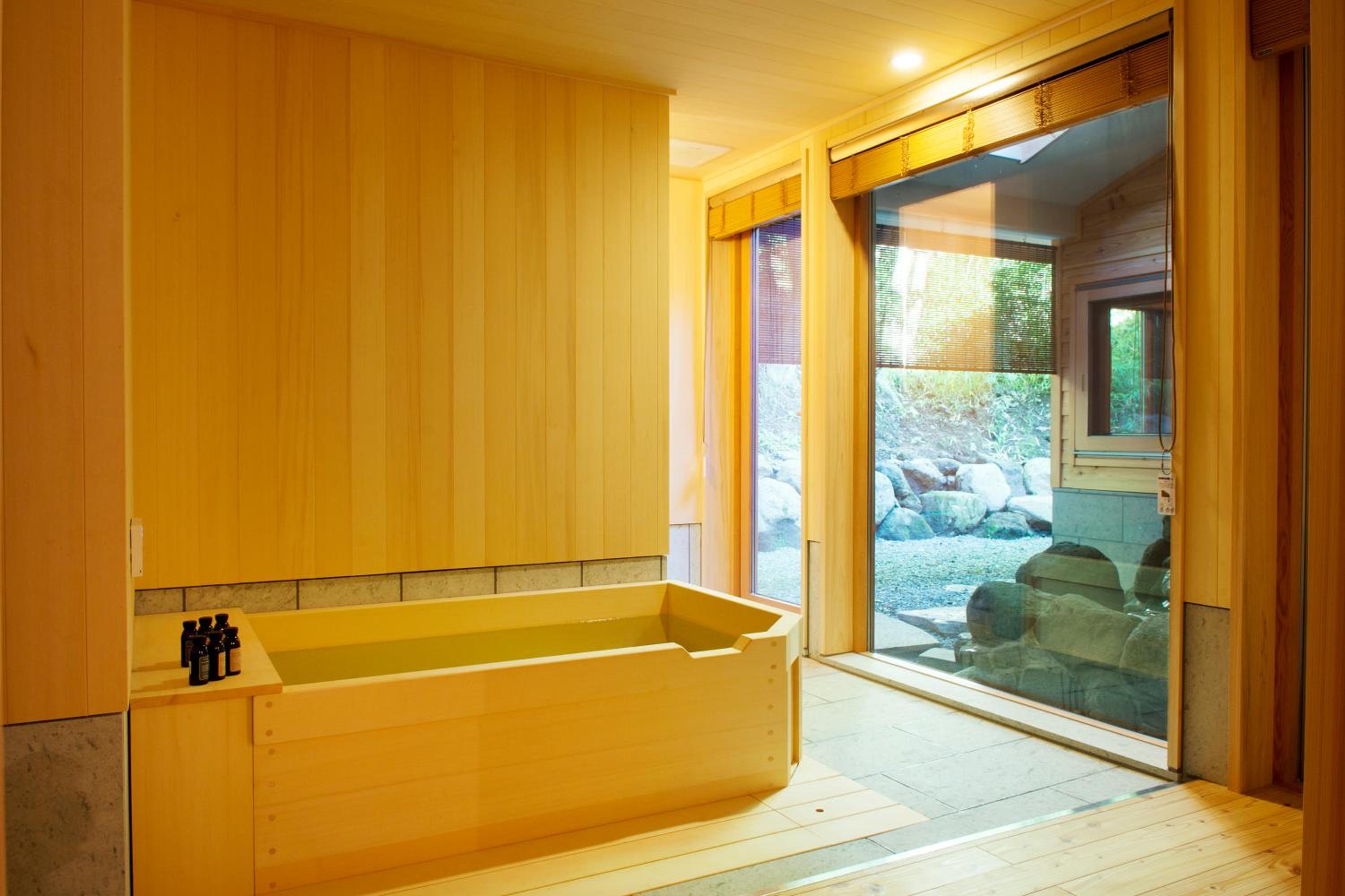 Private open-air hot spring Suite room [Yuragi]