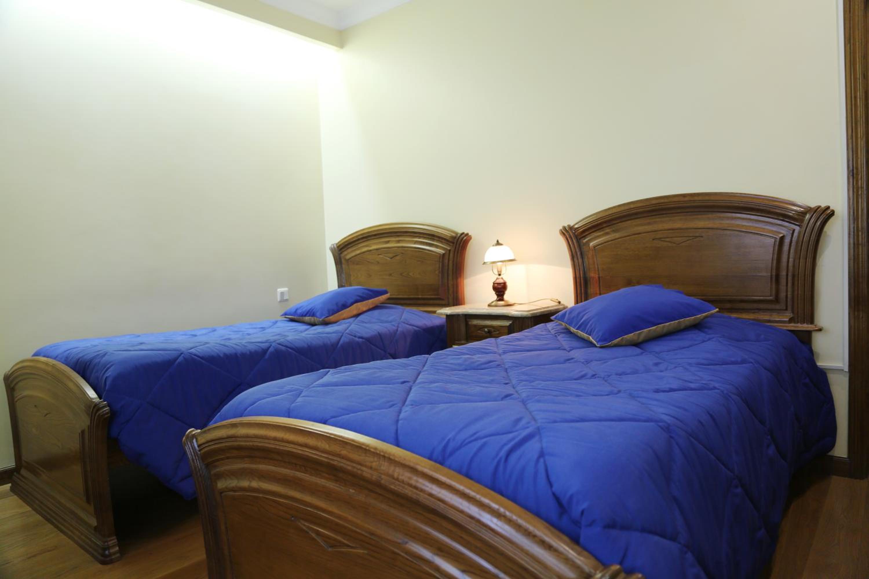 Double Room with Shared Bathroom photo 1