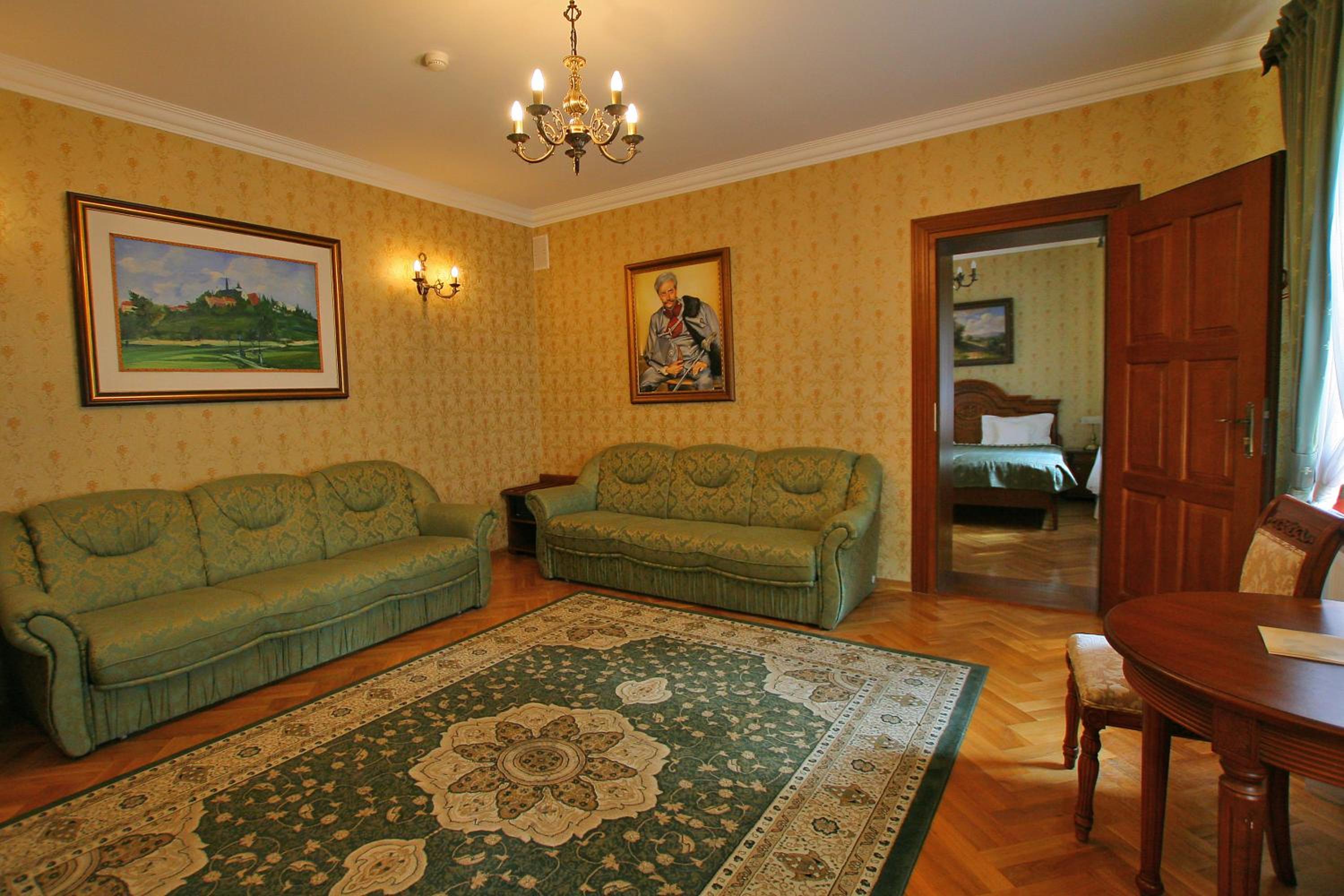 Apartment (4 Adults) photo 3