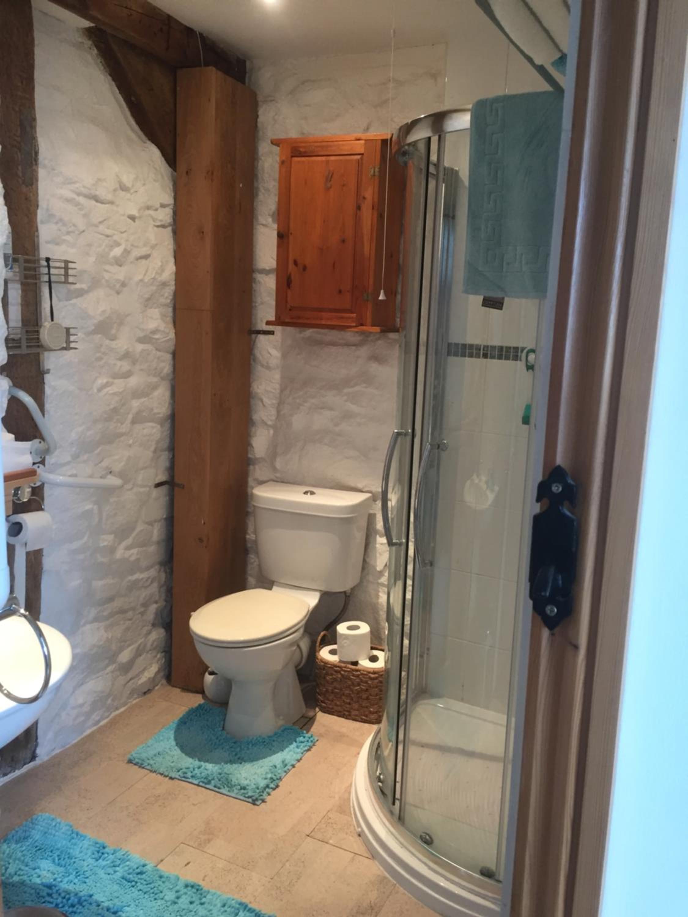 Deluxe Double Room With Shower photo 3