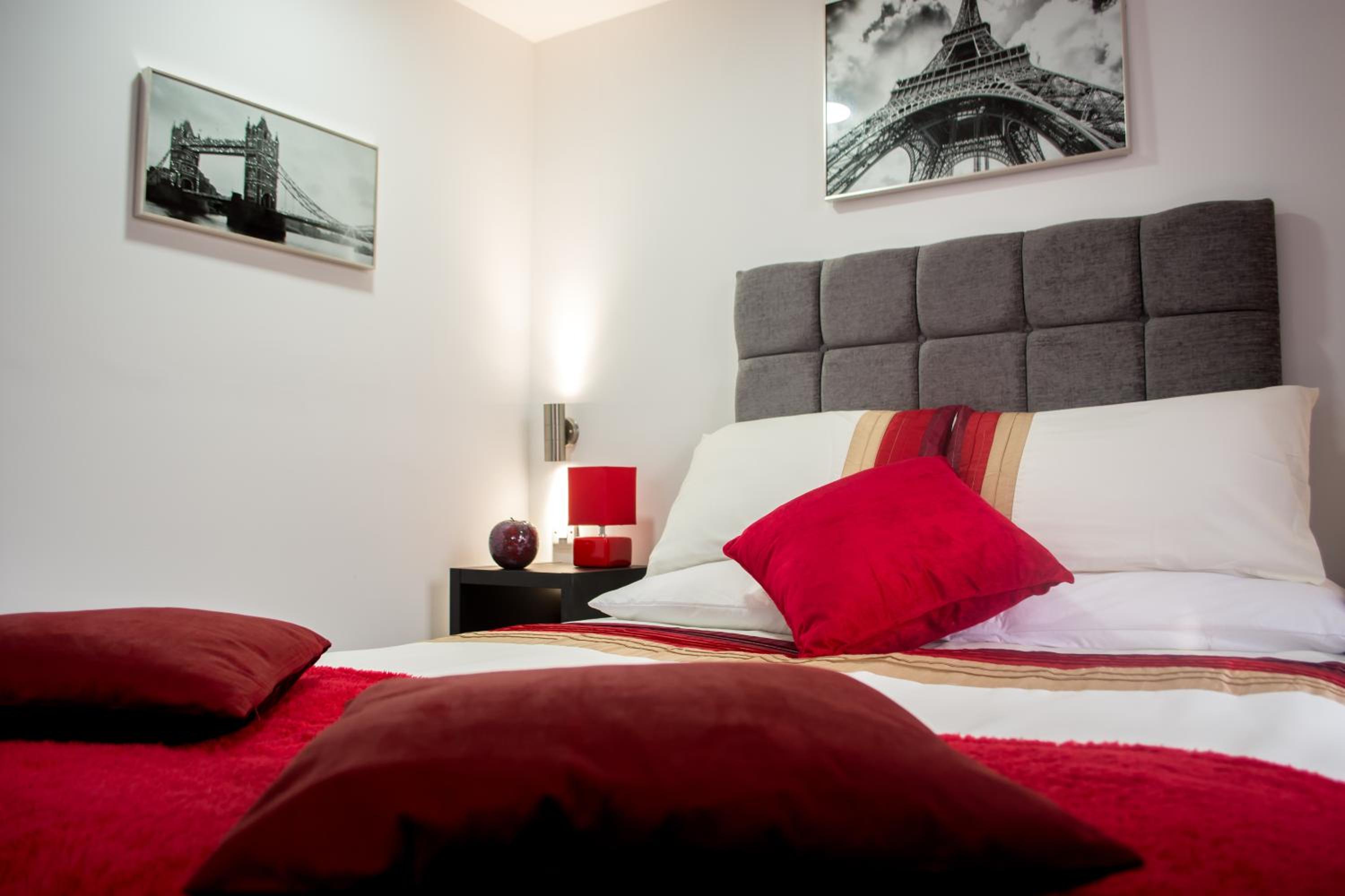 Budget Double Room photo 2