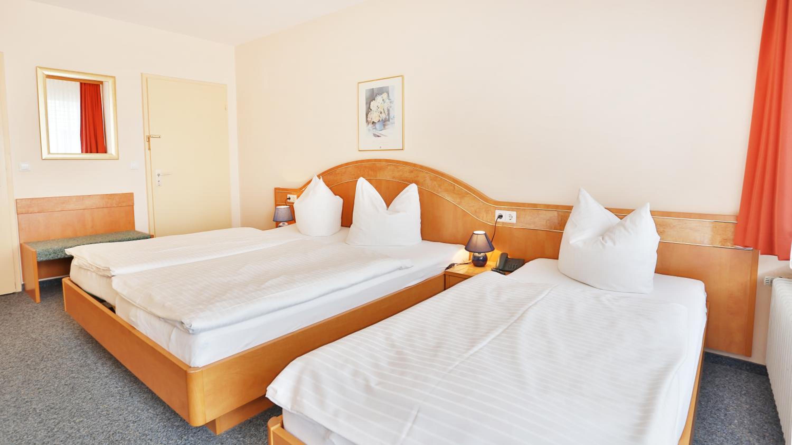 Triple Room - Photo 1