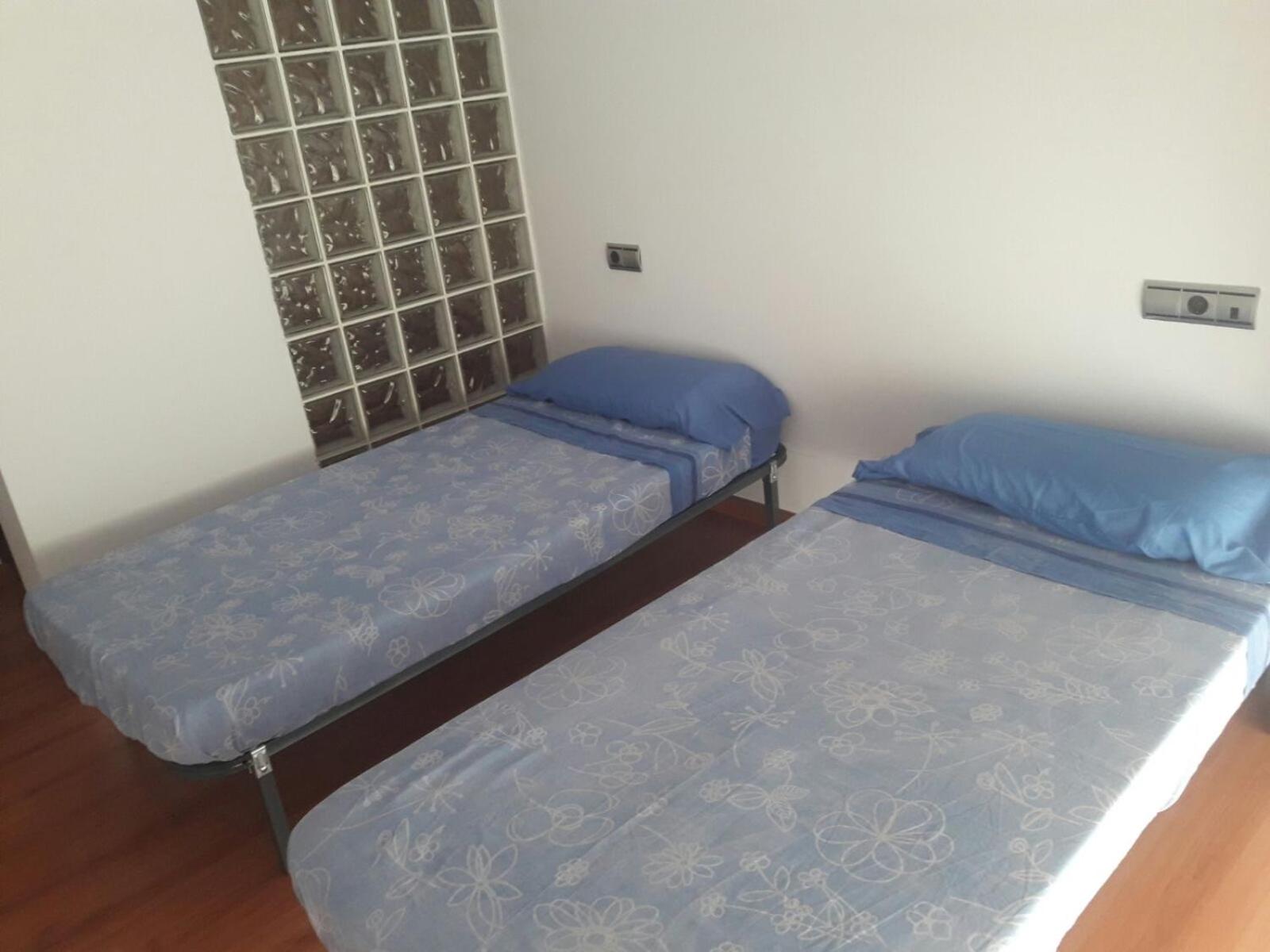 Three-Bedroom Apartment - Photo 15