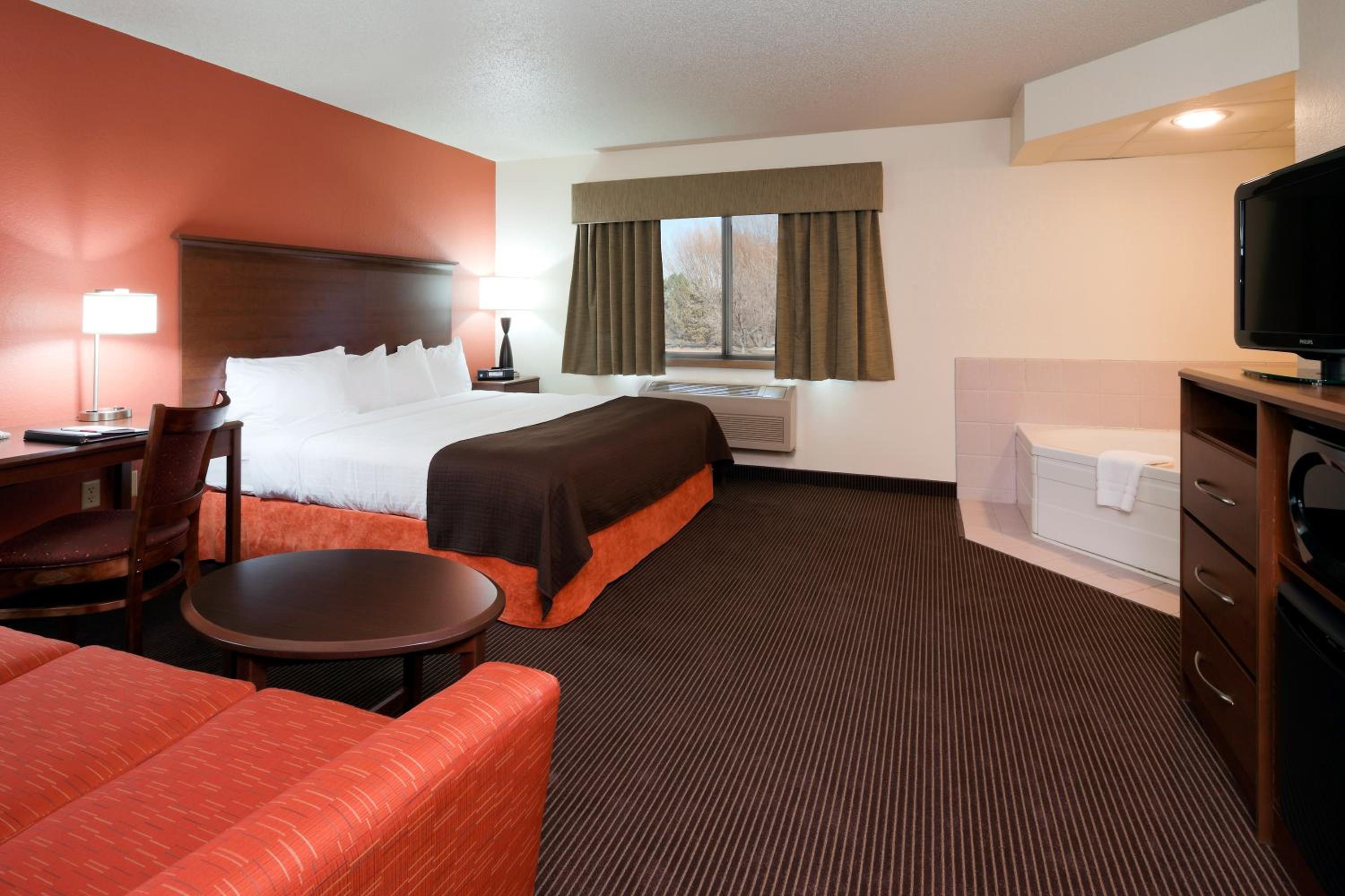 King Room with Whirlpool - Non-smoking