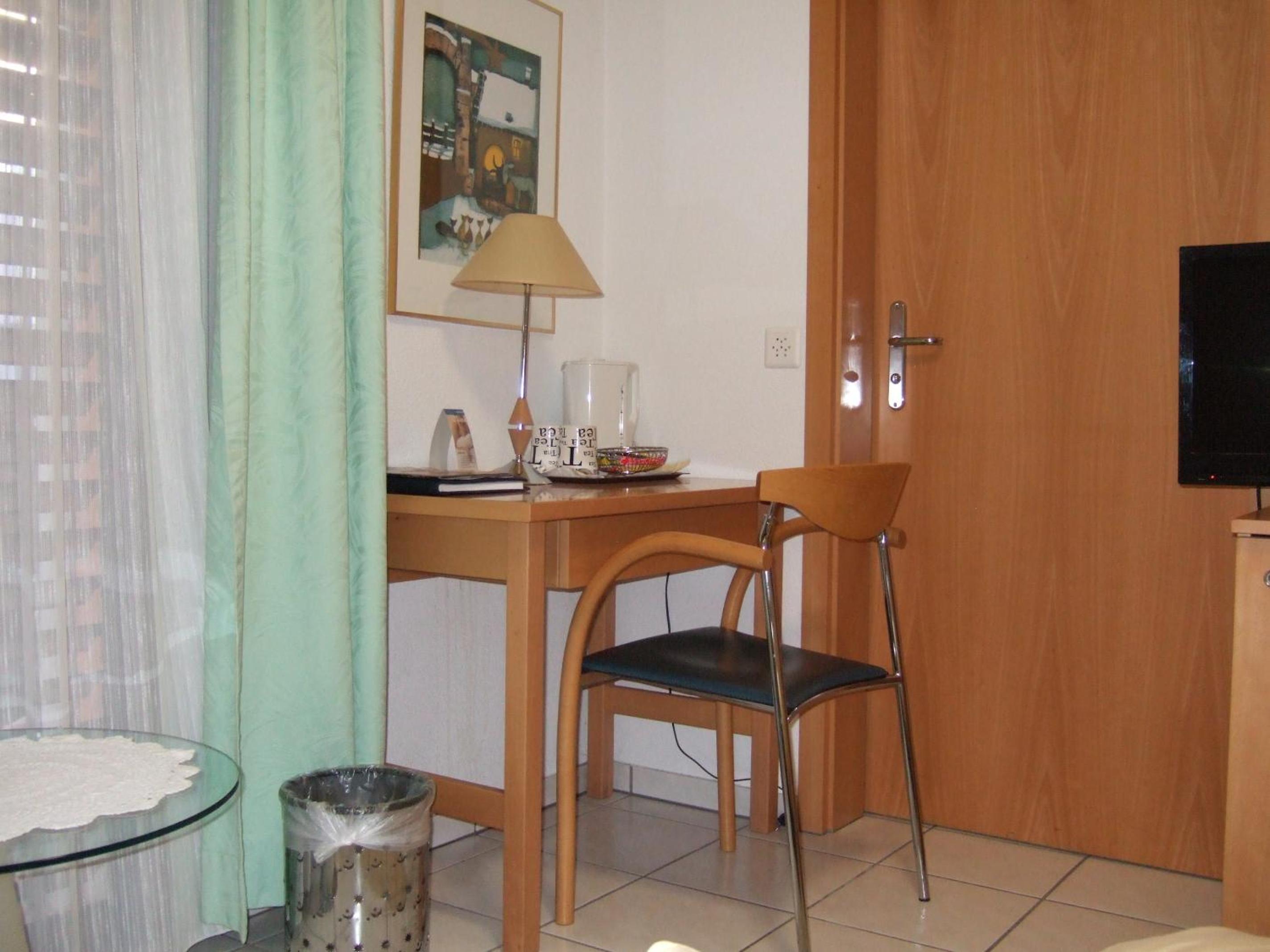 Double Room - Photo 4