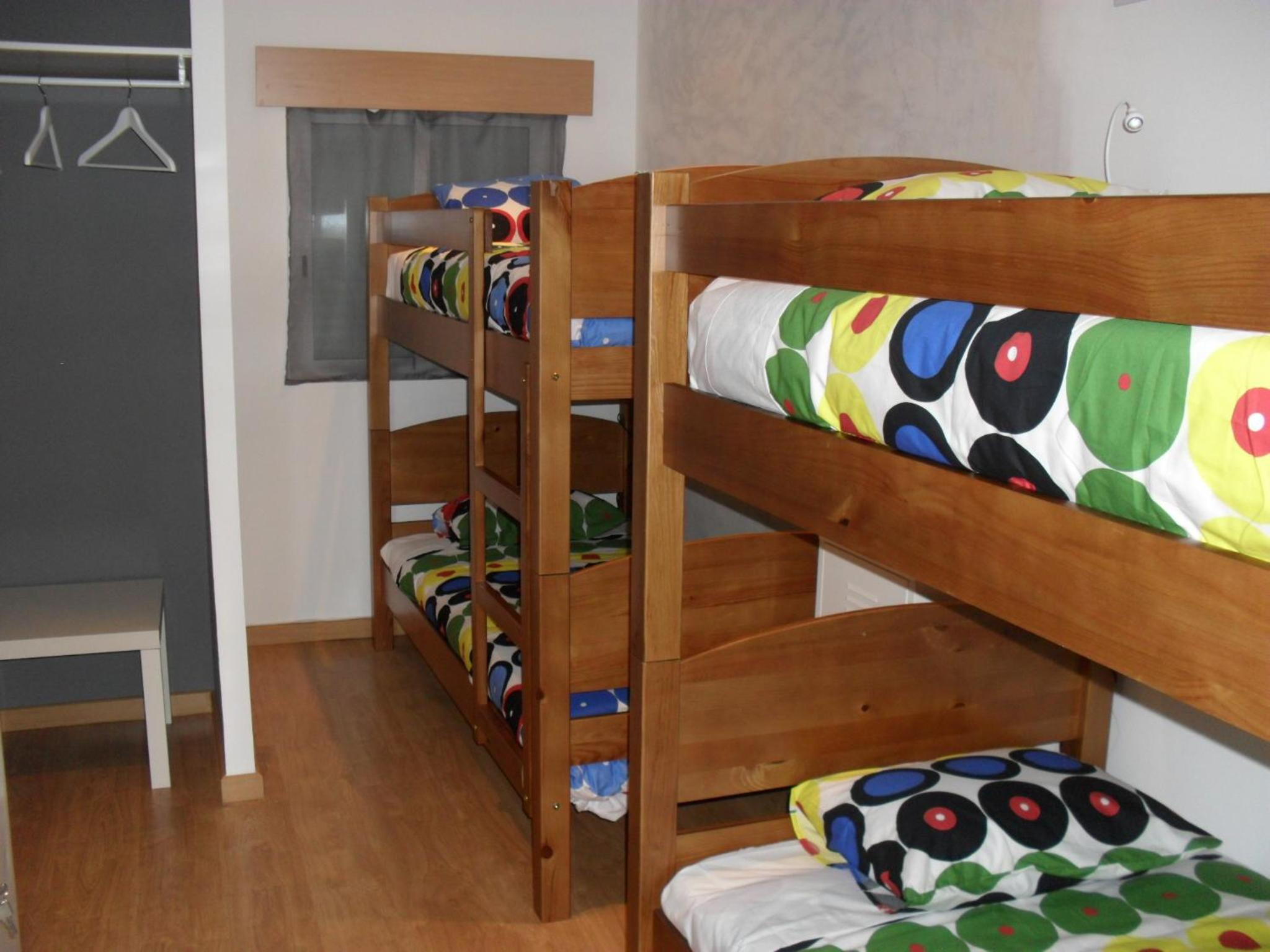 Bed in 4-Bed Mixed Dormitory Room photo 3