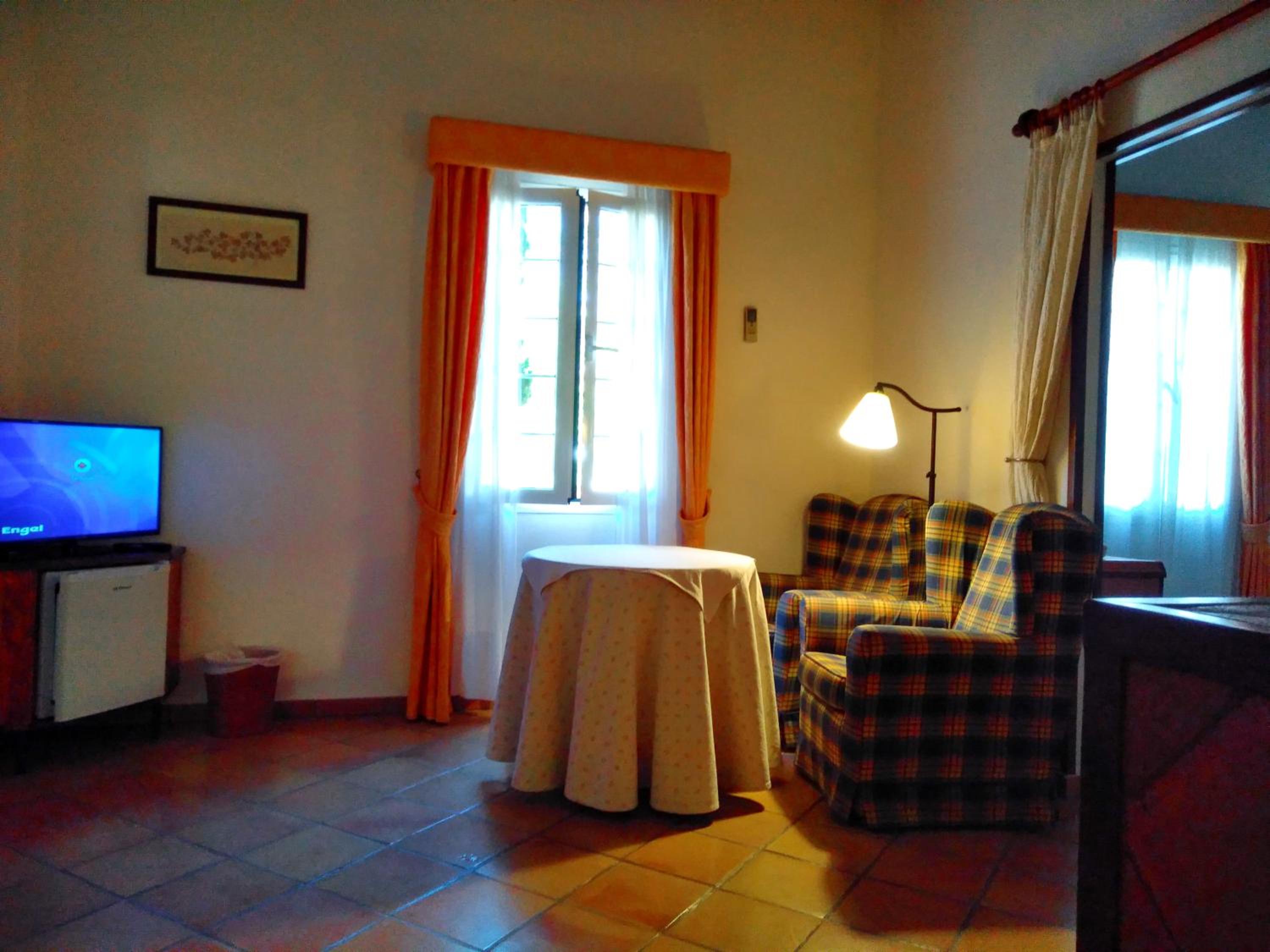 Habitación Doble con Sala de Estar