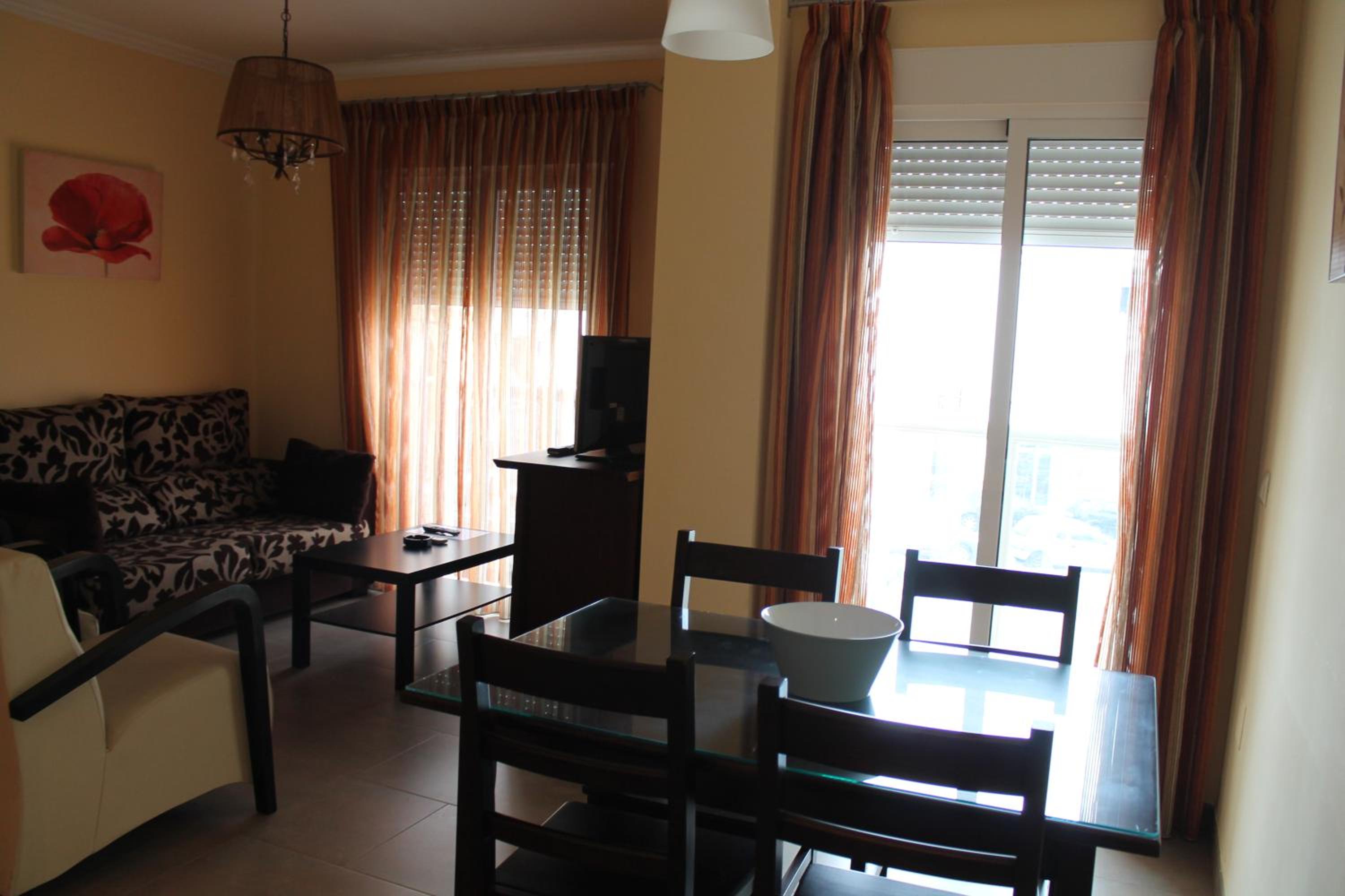 One-Bedroom Apartment - Photo 1