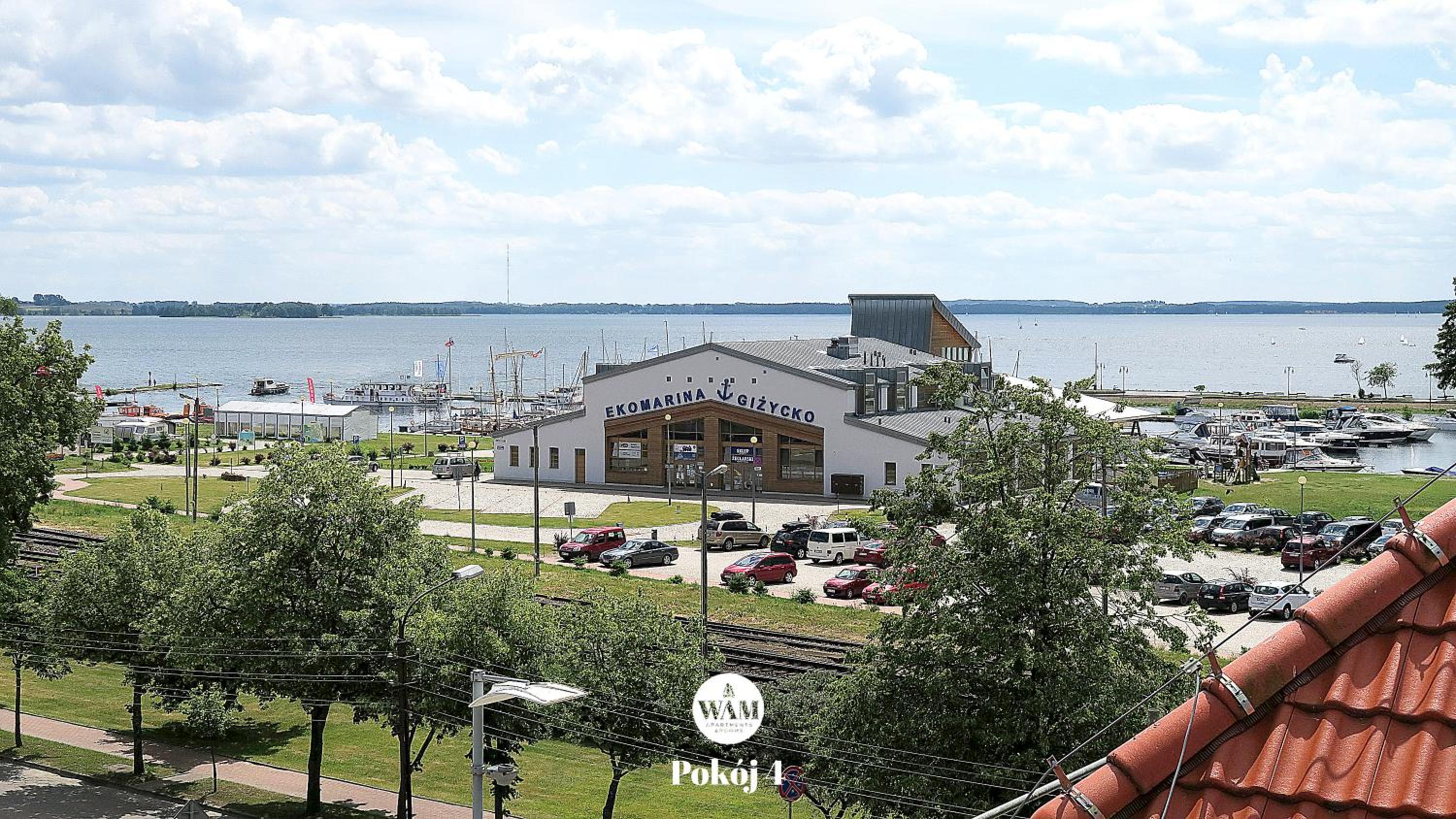 Double Room with Lake View - Photo 14
