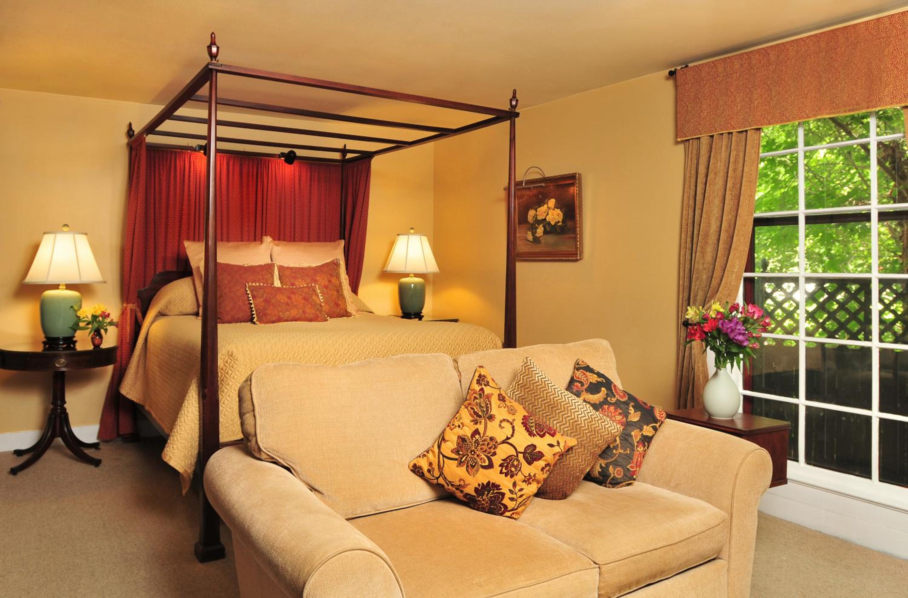 Double Room with Patio photo 1